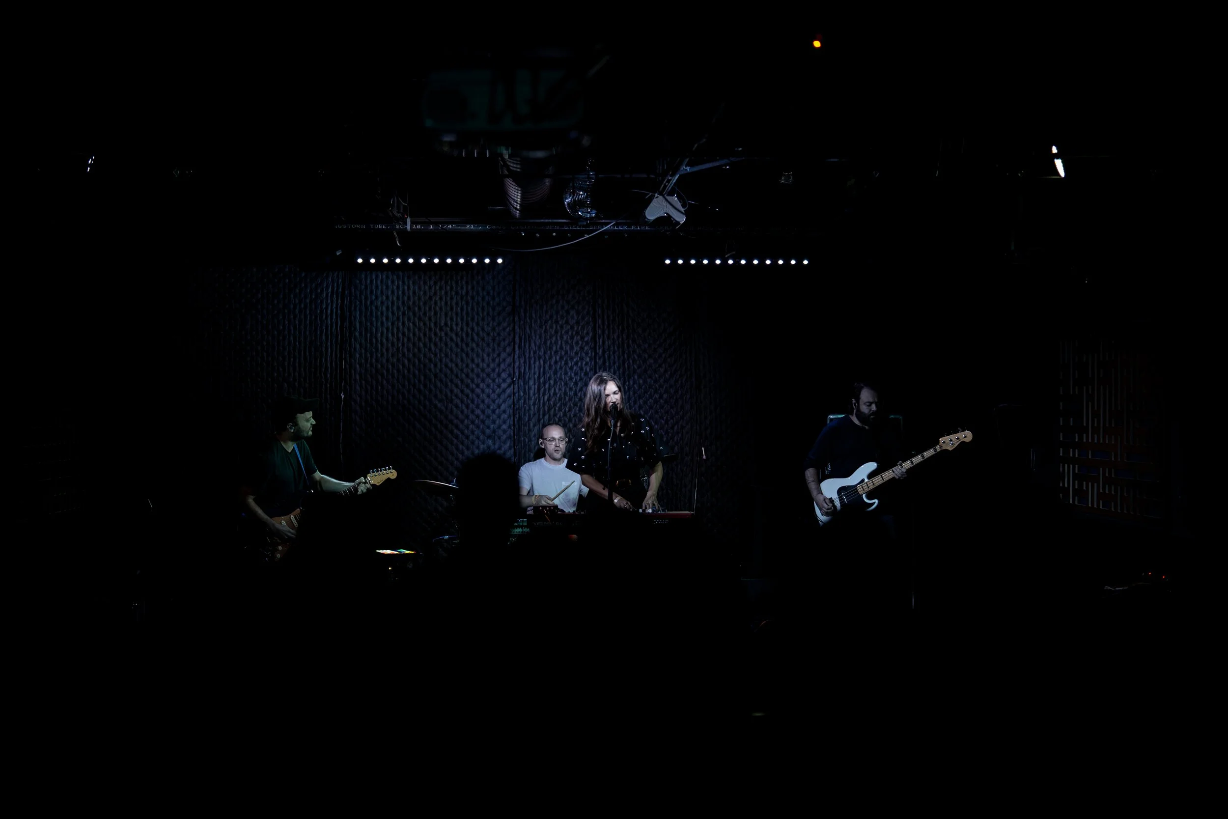 Conzemius_EP_Party-Zhora_Darling_BUMP_OPERA_2025-01747.jpg
