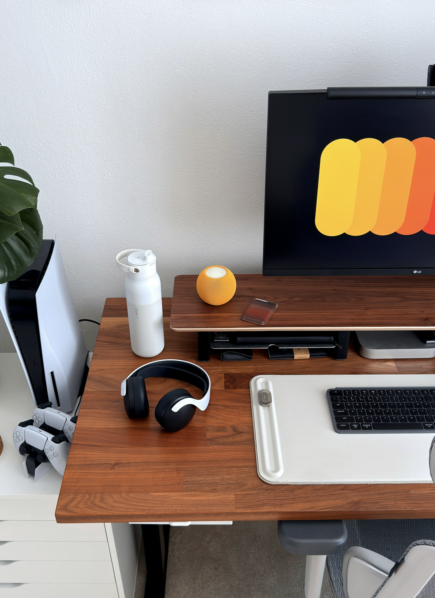 organized desk