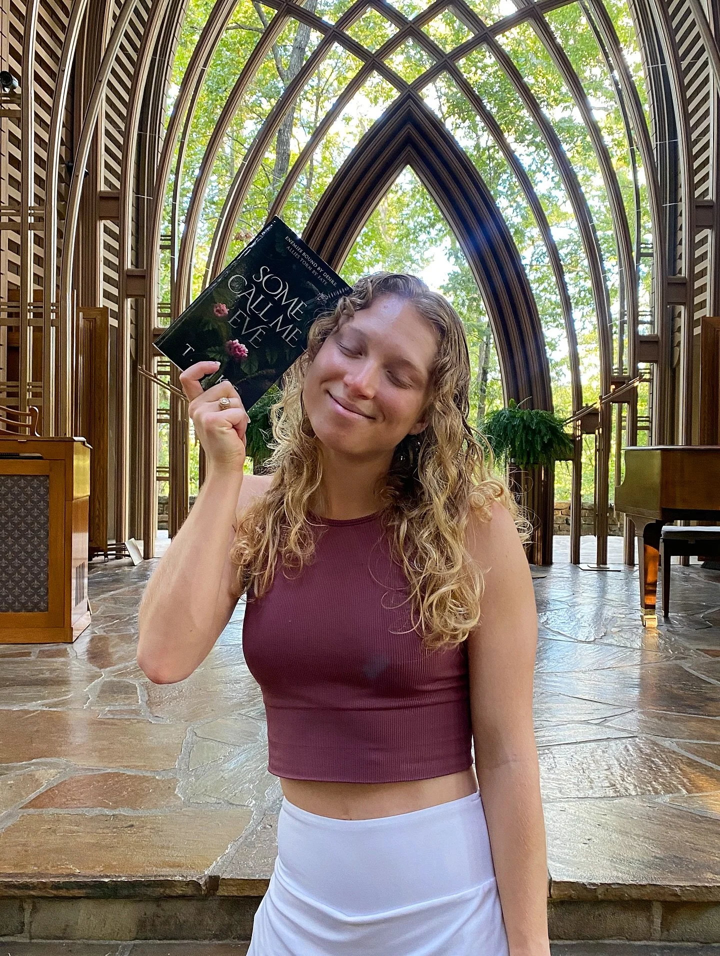 Book marketing 🤝🏻 wedding planning
#bookstagram #booktok #newauthor #debutauthor #newbook #historicalromance #romancenovel #medievalromance #historicalfiction #strongfmc #enemiestolovers