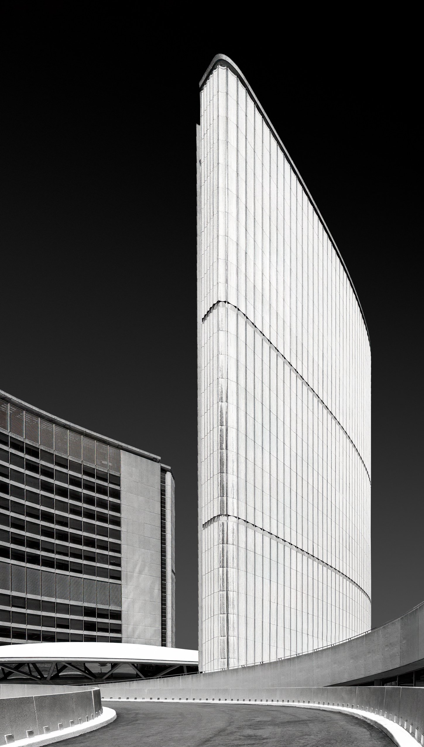 East Tower, Toronto City Hall