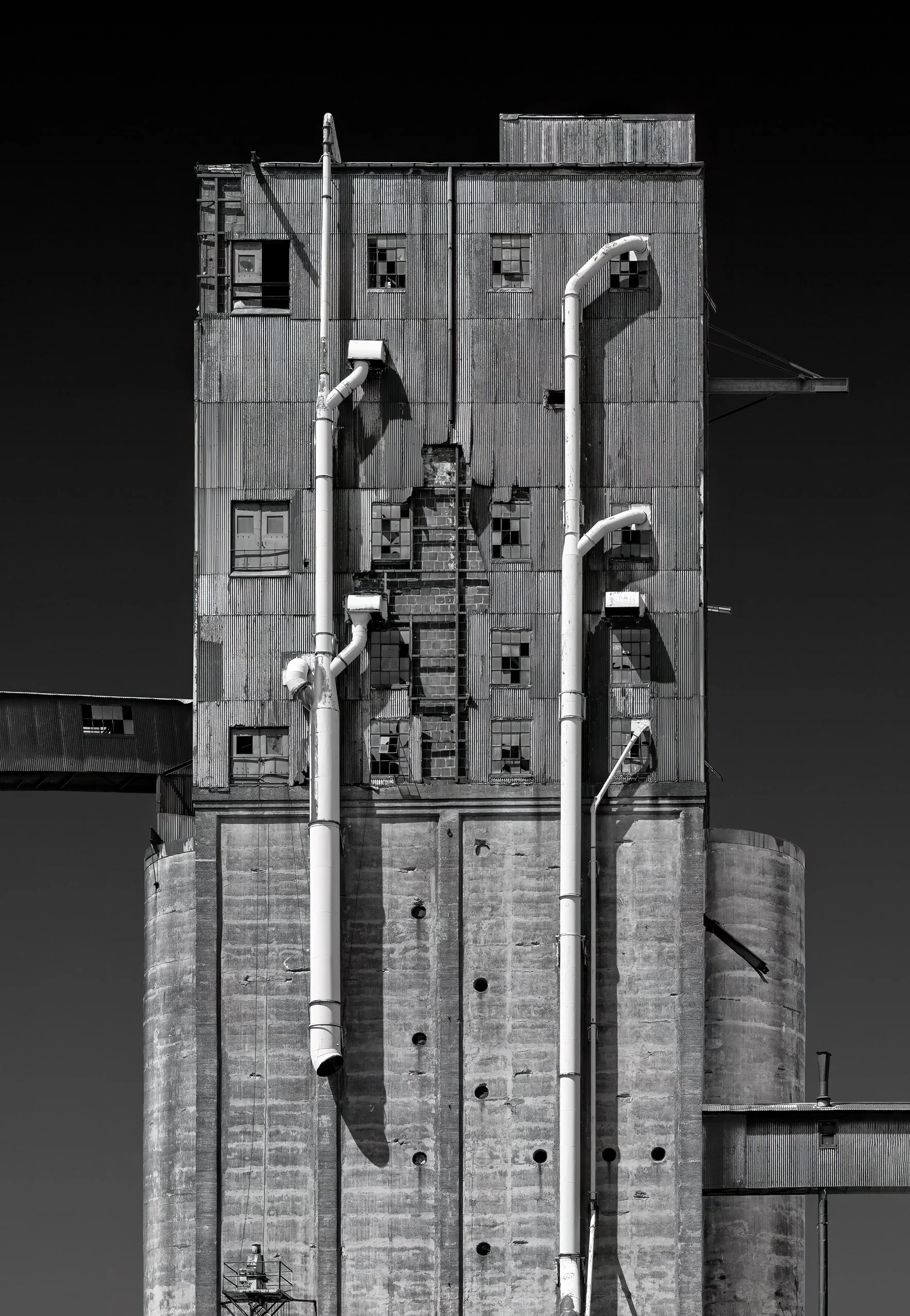 Perot Mainhouse, Silo City