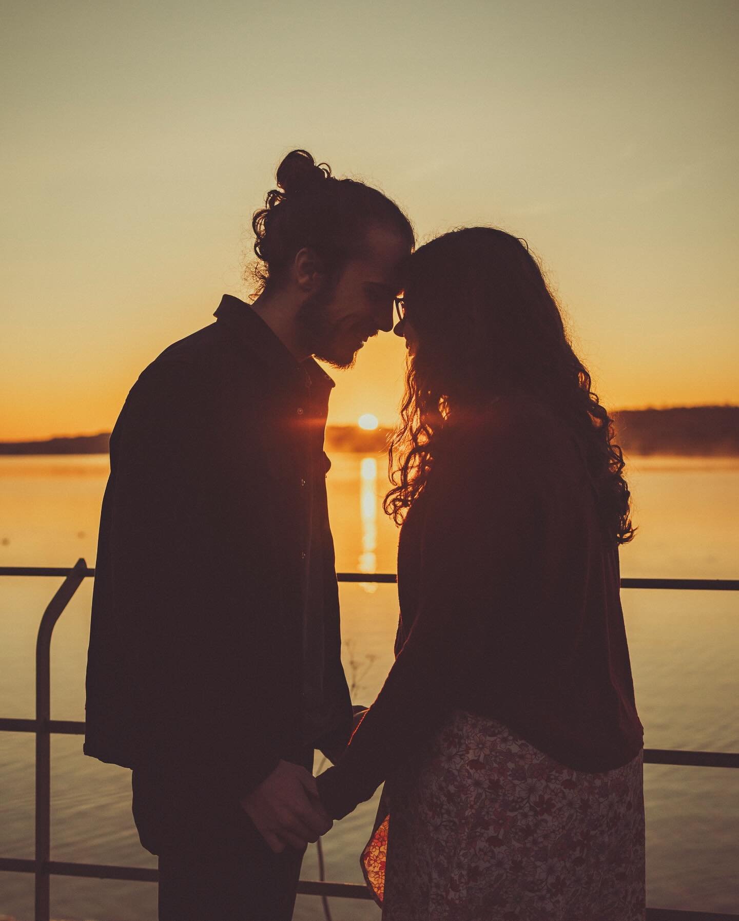 Got up really early, before sunrise to see it pop over the hill for an engagement shoot with Sim and Lois! I had such a great time and an amazing couple, such a privilege to capture some really lovely moments with them! Cannot wait for the wedding! 
