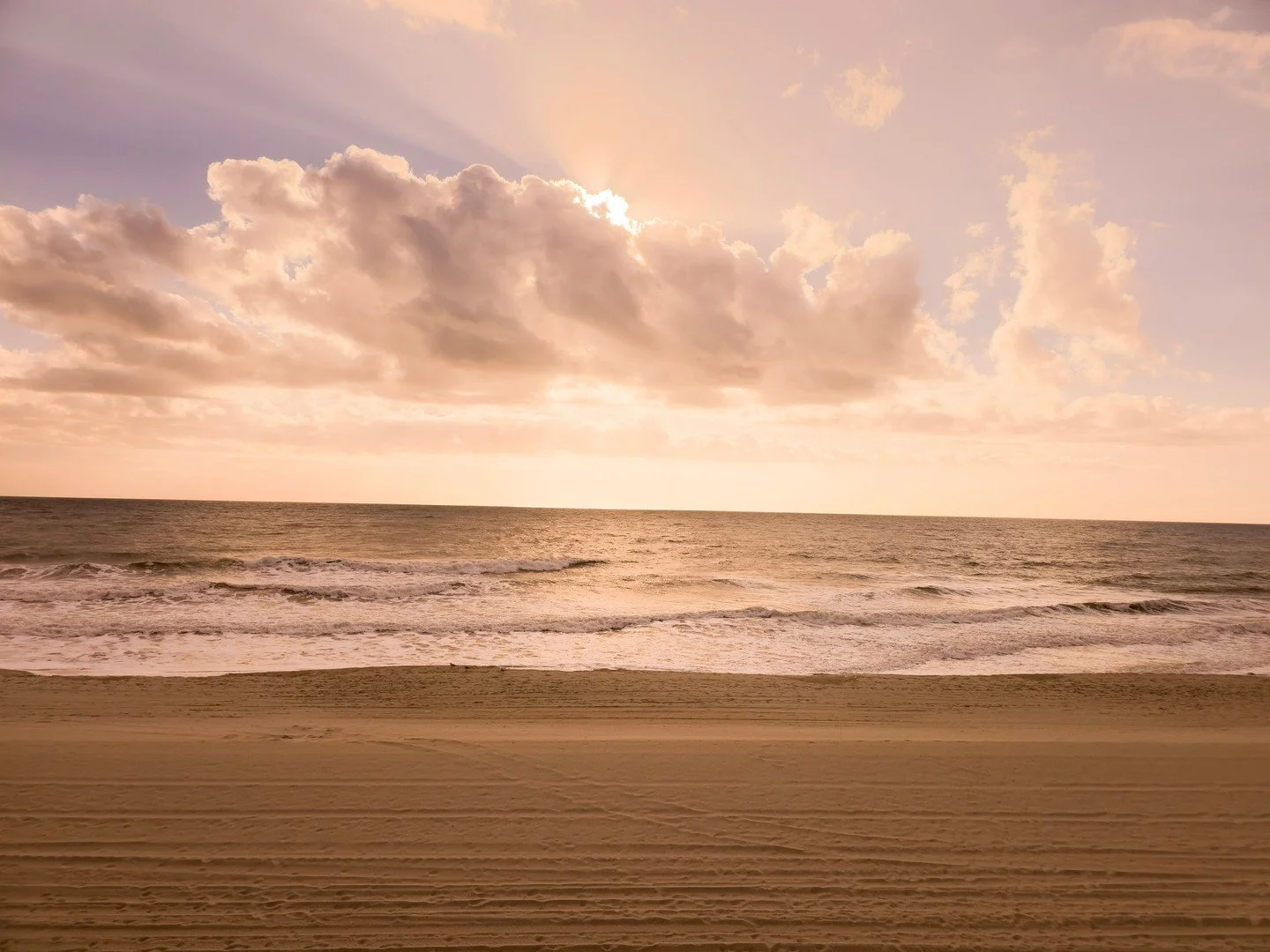Good morning from Garden City Beach!