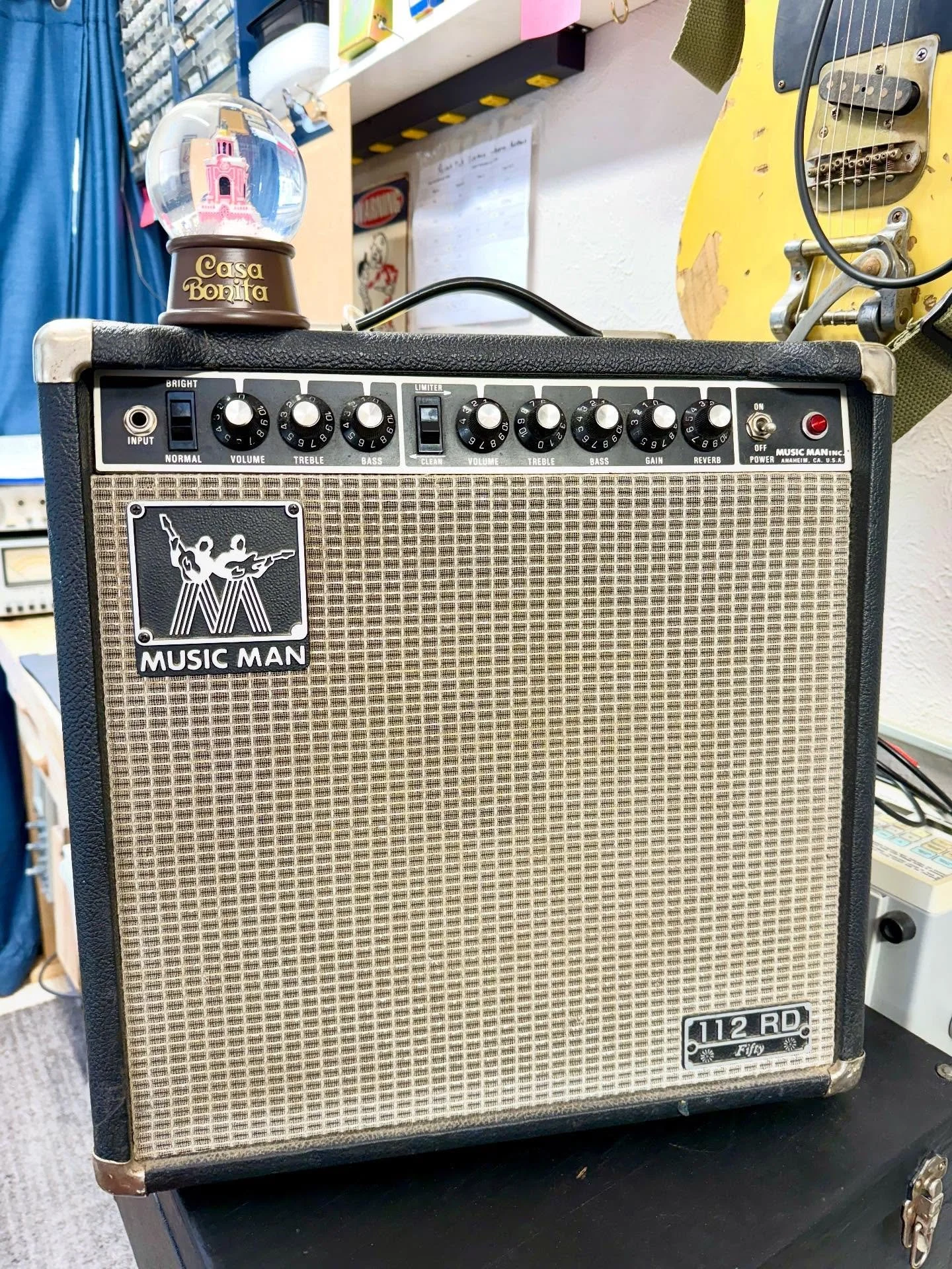 Let&rsquo;s make some music, man! This Music Man 112HD Fifty hybrid amp is in for servicing @music_man
