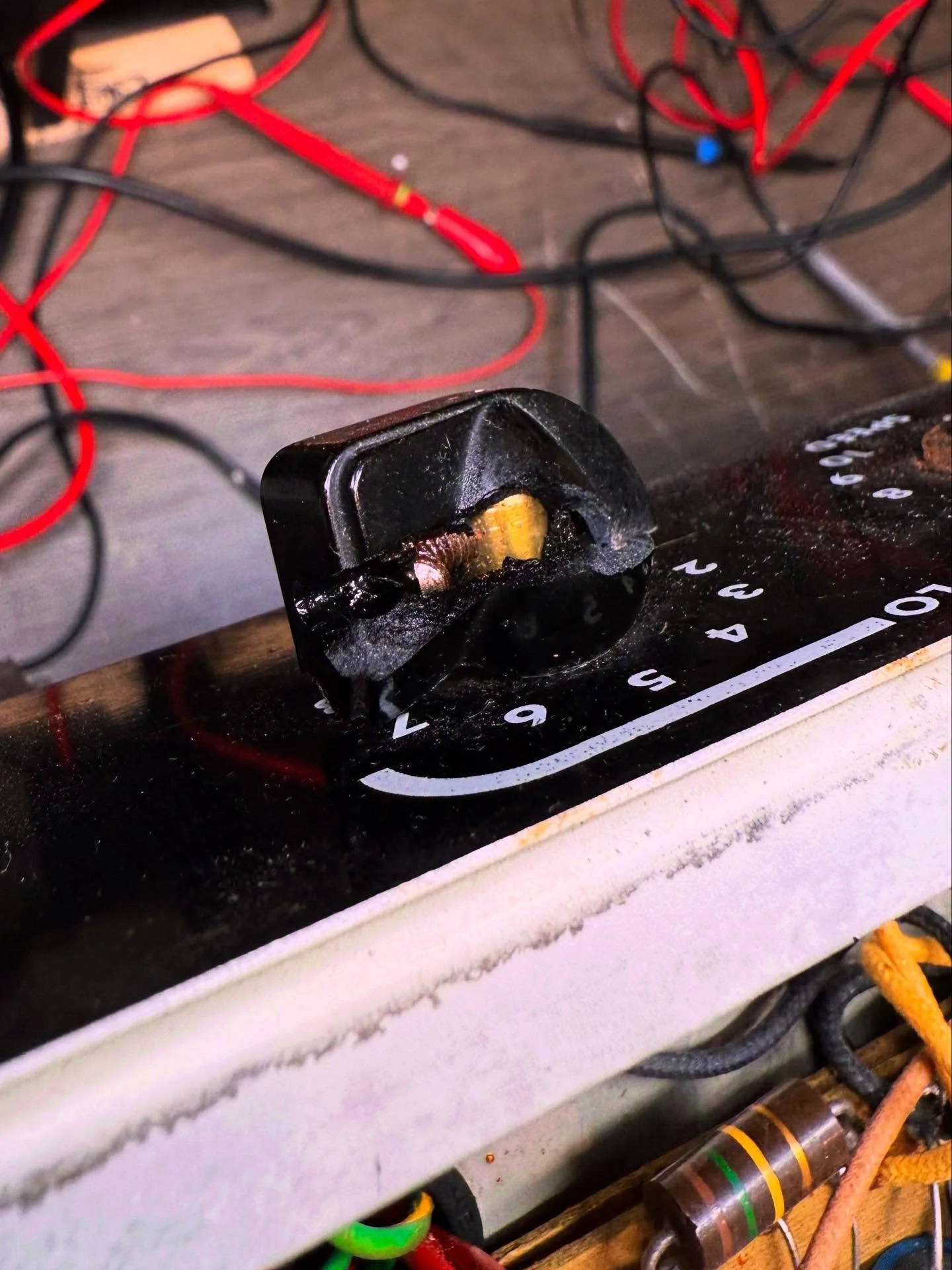 Sometimes things go wrong. Actually, things go wrong all the time, just in different ways. This is the first time I have had a control knobs set-screw sheer its head off while I was backing it off, causing the knob to explode in my hand 🤯. Always we