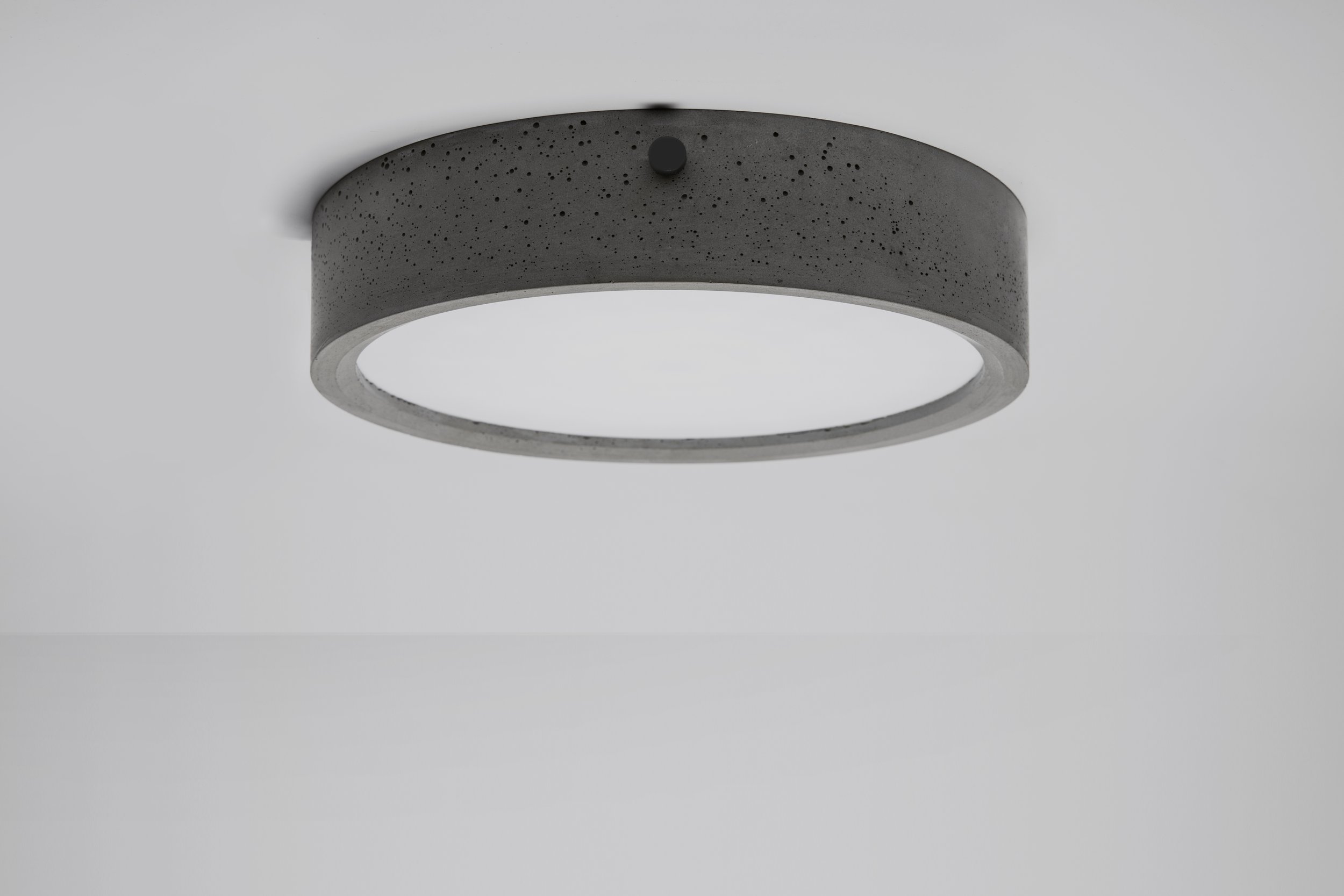 Huan Ceiling Concrete Light