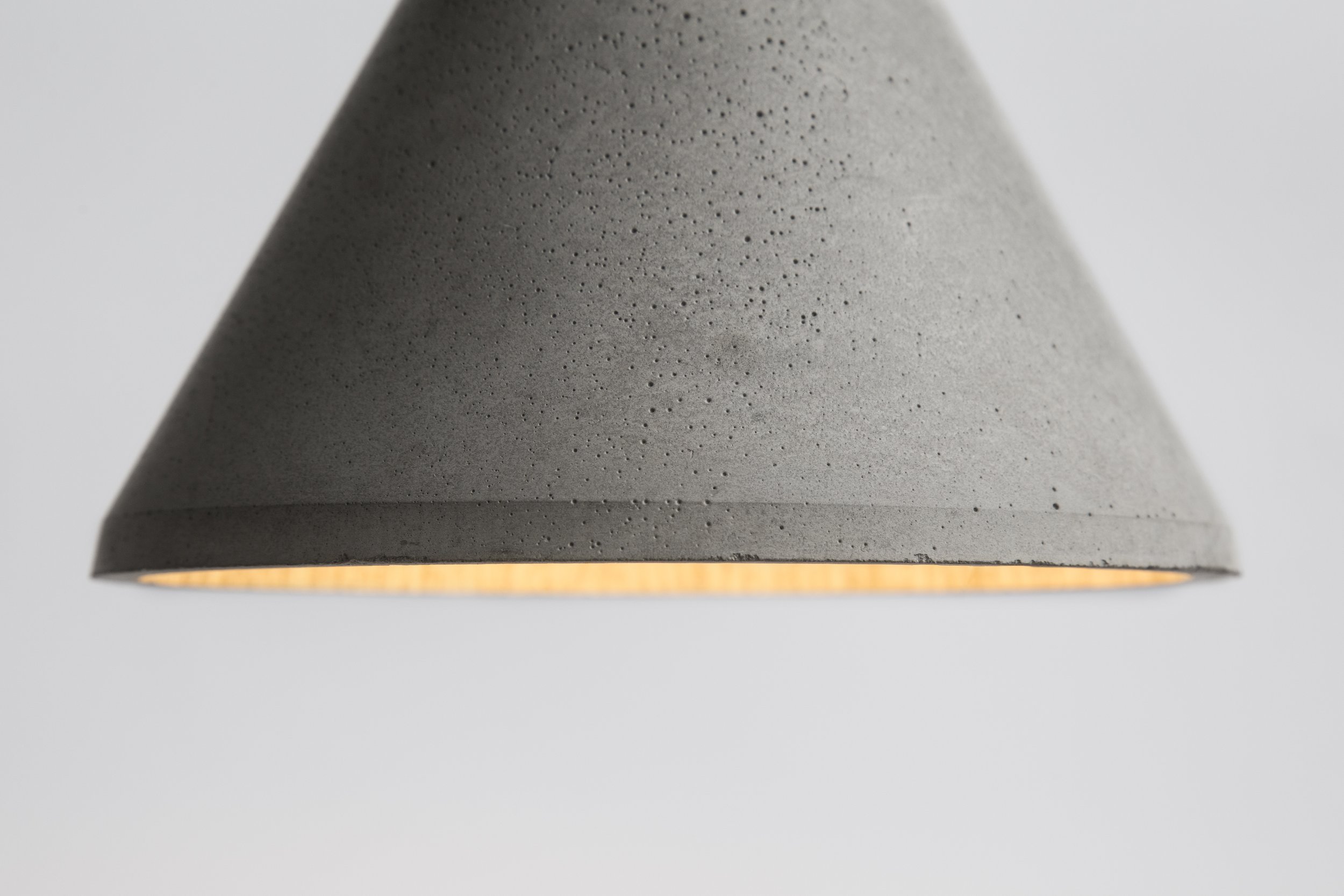 Zhong Concrete Pendant