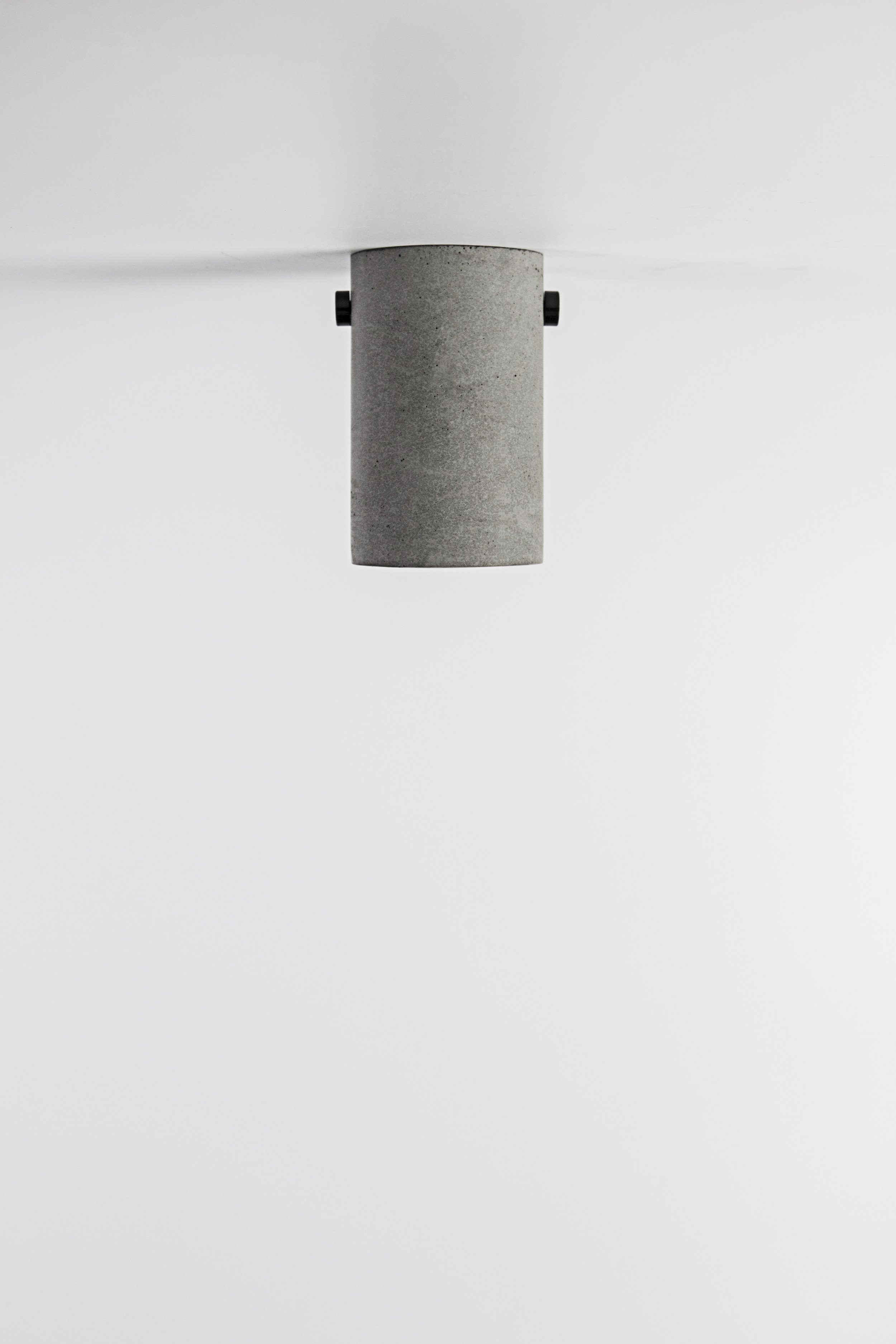 LV Concrete Ceiling Light