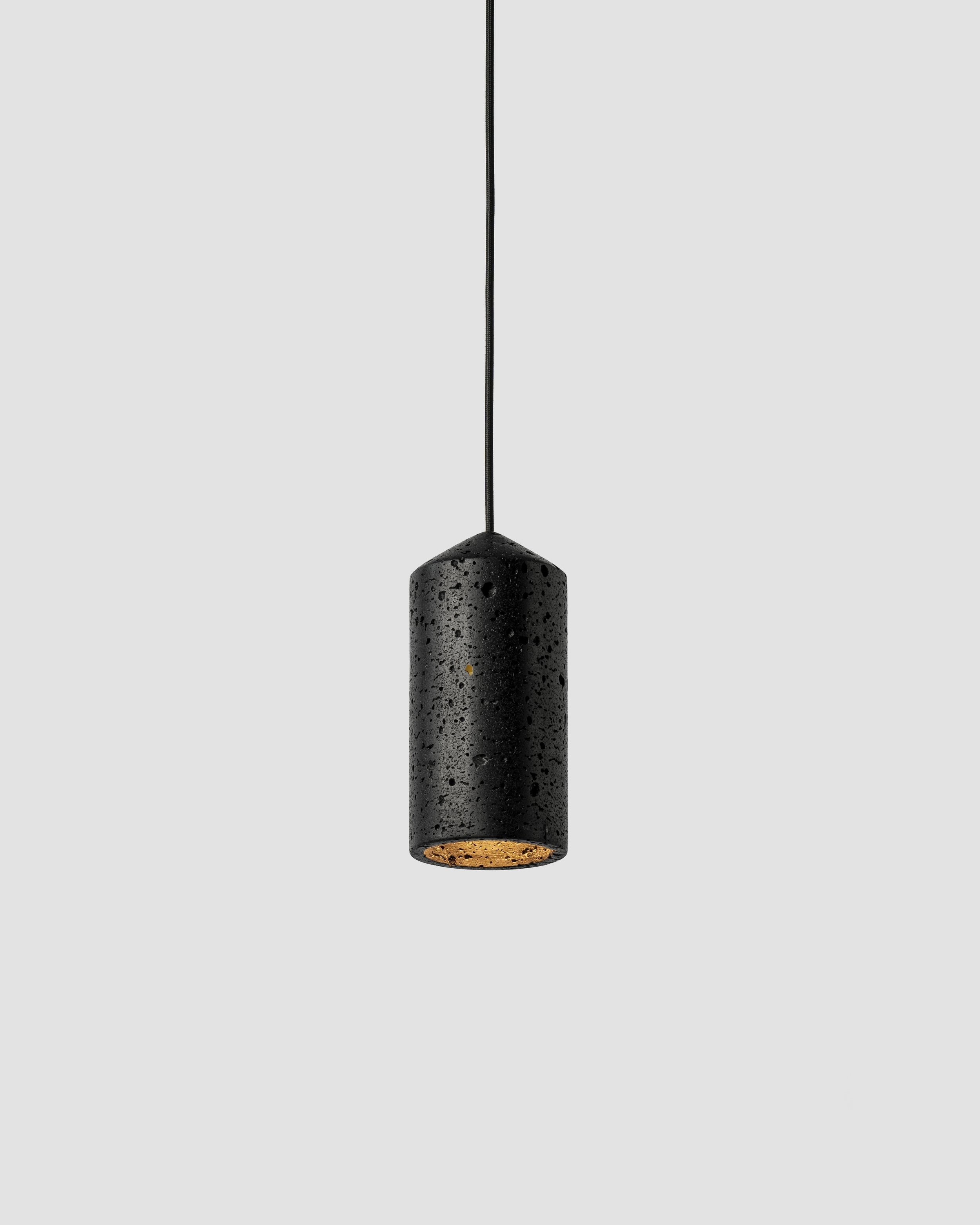 sl-in-lava-pendant-4.jpg