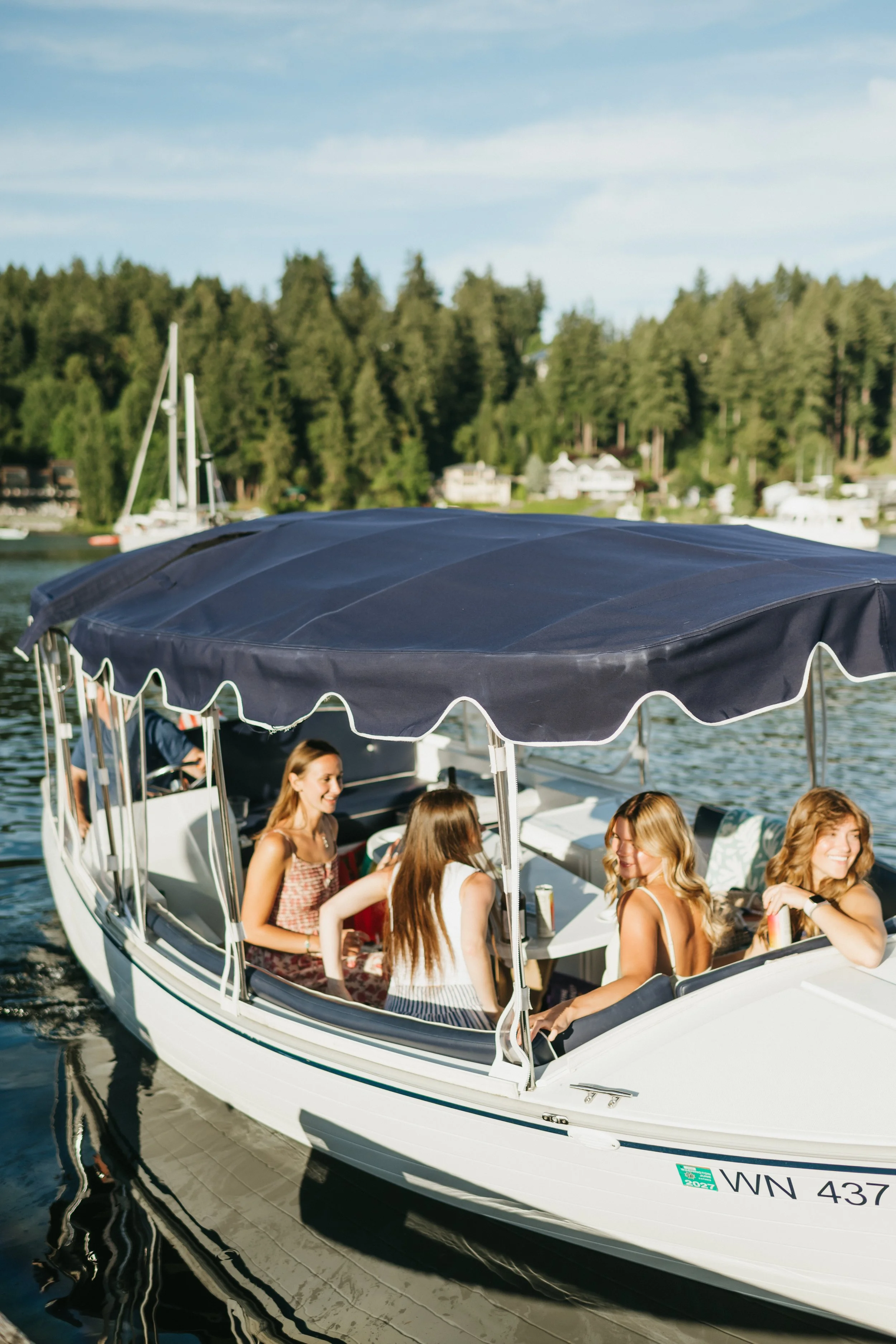 GigHarborBoatRentals2026.beyondharborwaves.jahnilynnphoto.com-194.jpg