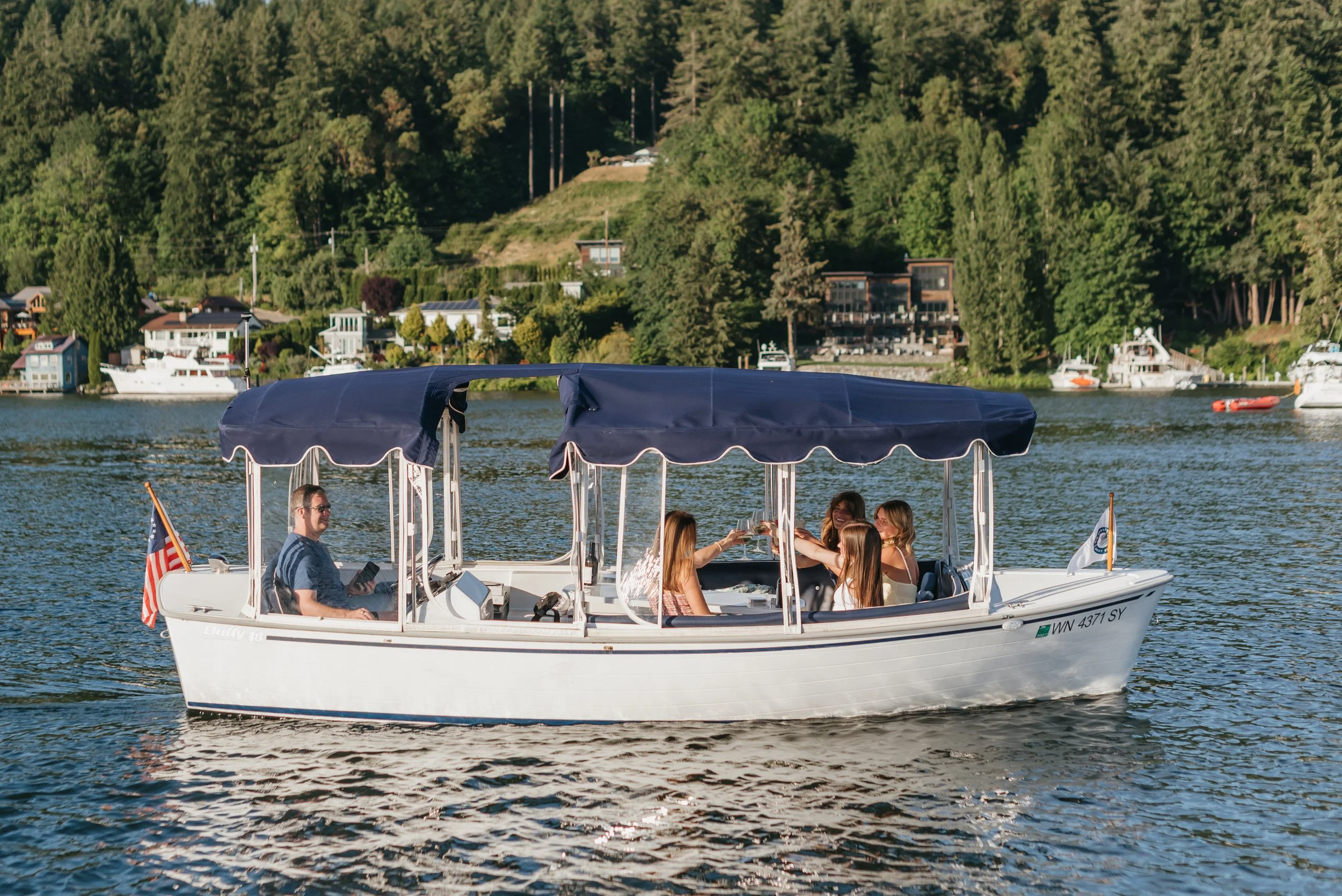 GigHarborBoatRentals2026.beyondharborwaves.jahnilynnphoto.com-209.jpg