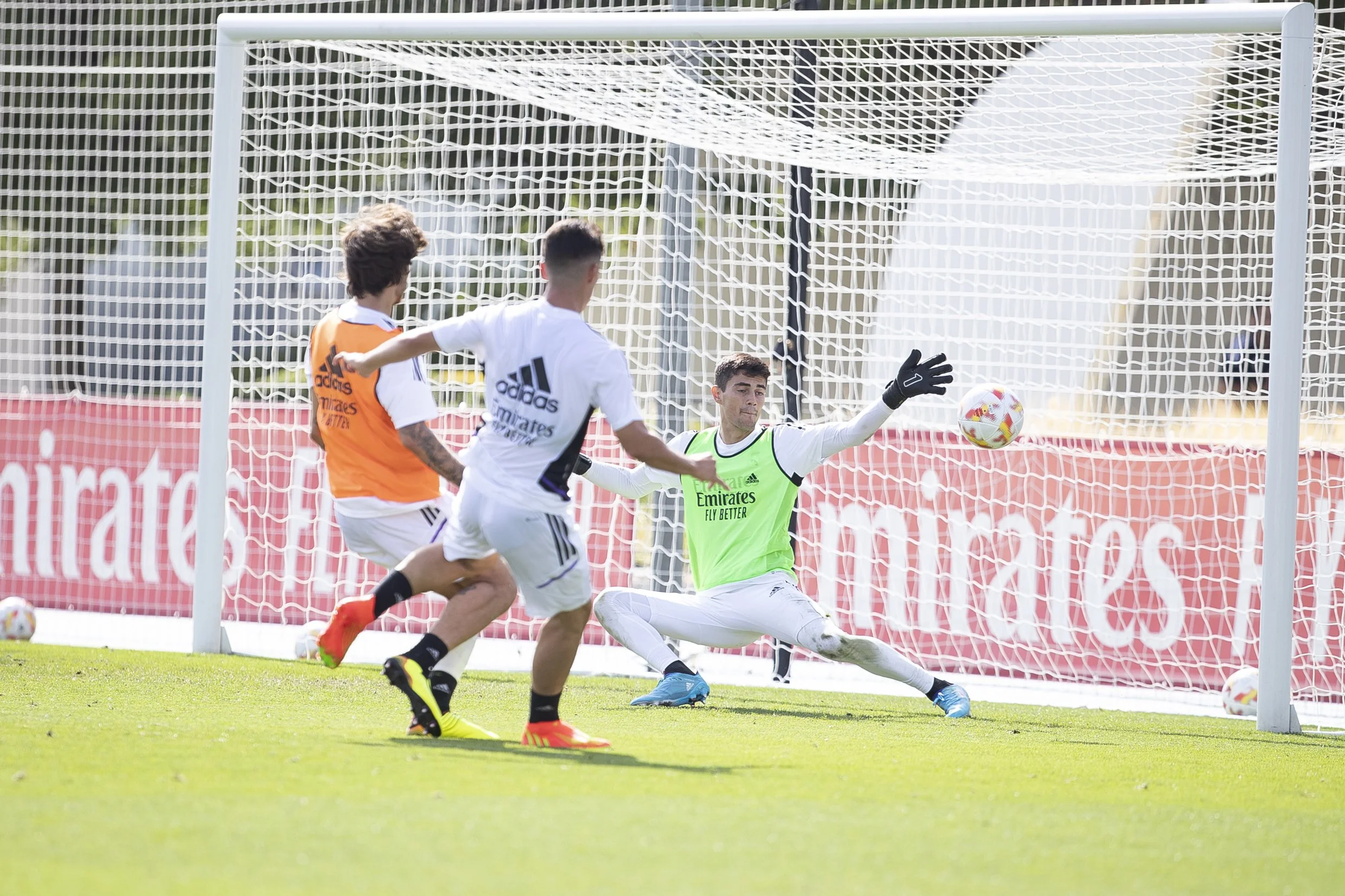ENTRENAMIENTO CASTILLA_GMR-8671.jpg