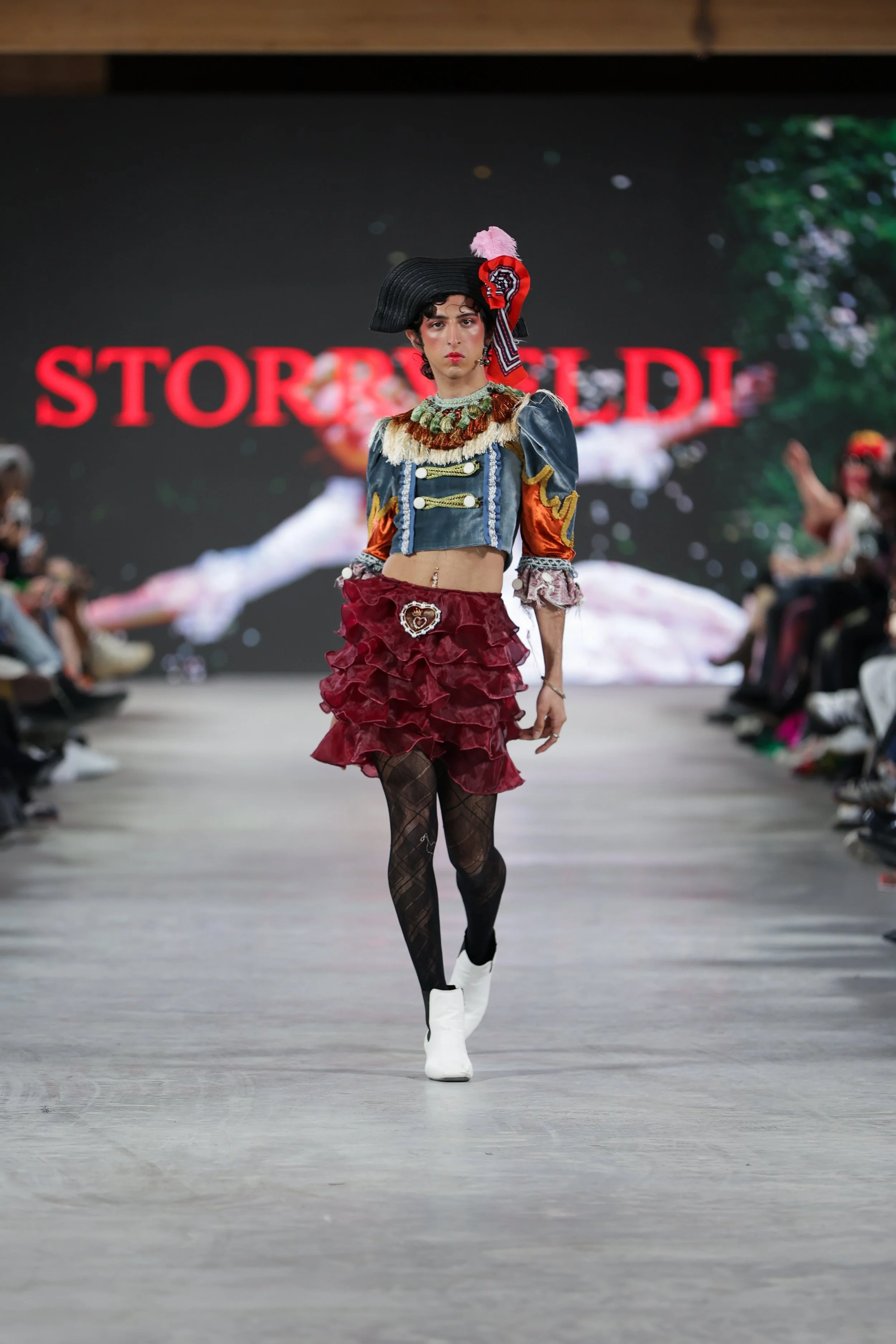10_primary_Storrveldi_StjornRevali_look5_day4_@cosplay_@devansakaria (2).jpeg