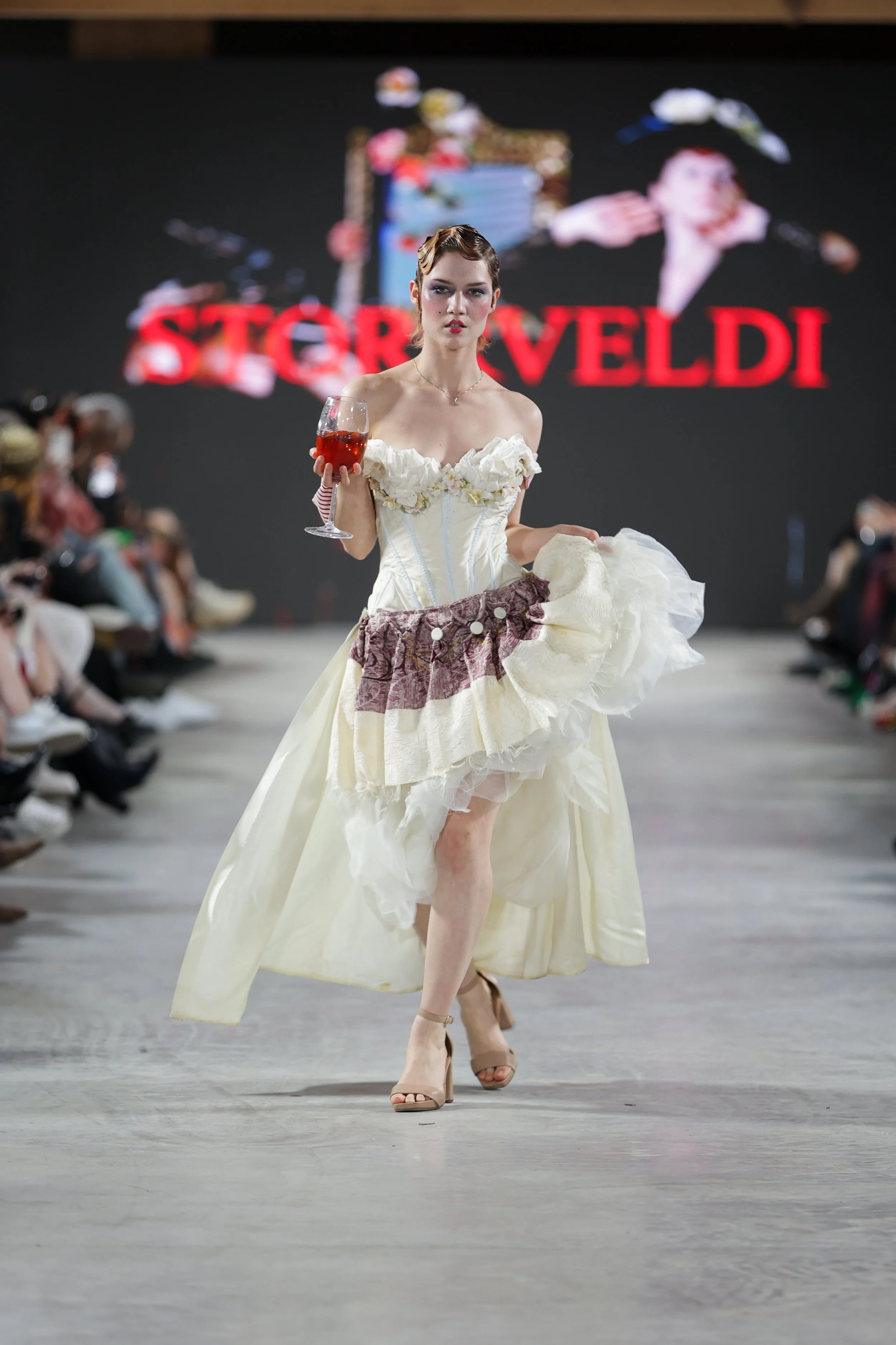 21_primary_Storrveldi_StjornRevali_look9_day4_@cosplay_@devansakaria (2).jpeg