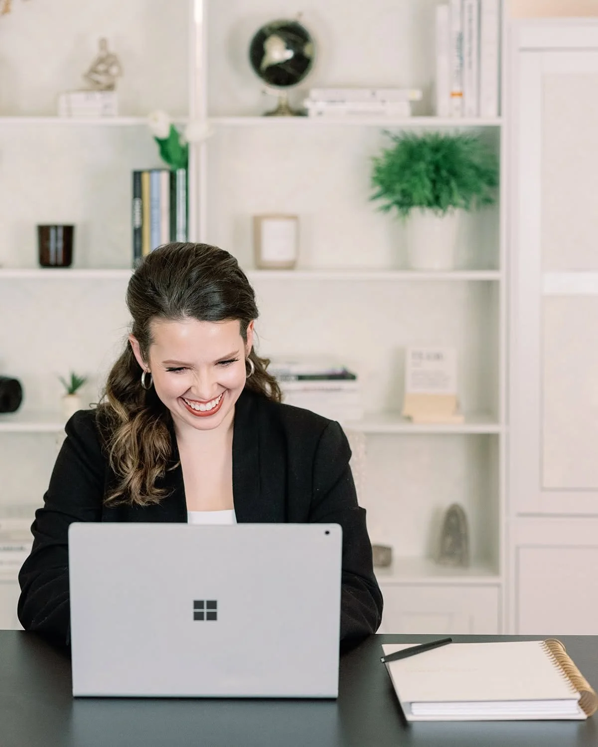 Planning your wedding doesn&rsquo;t have to be stressful!
From big-picture vision to the tiniest details, I&rsquo;m here to make it seamless, intentional, and fun. 
✨
Why is having a planner essential? Check out the latest blog post to find out!
✨
Cl