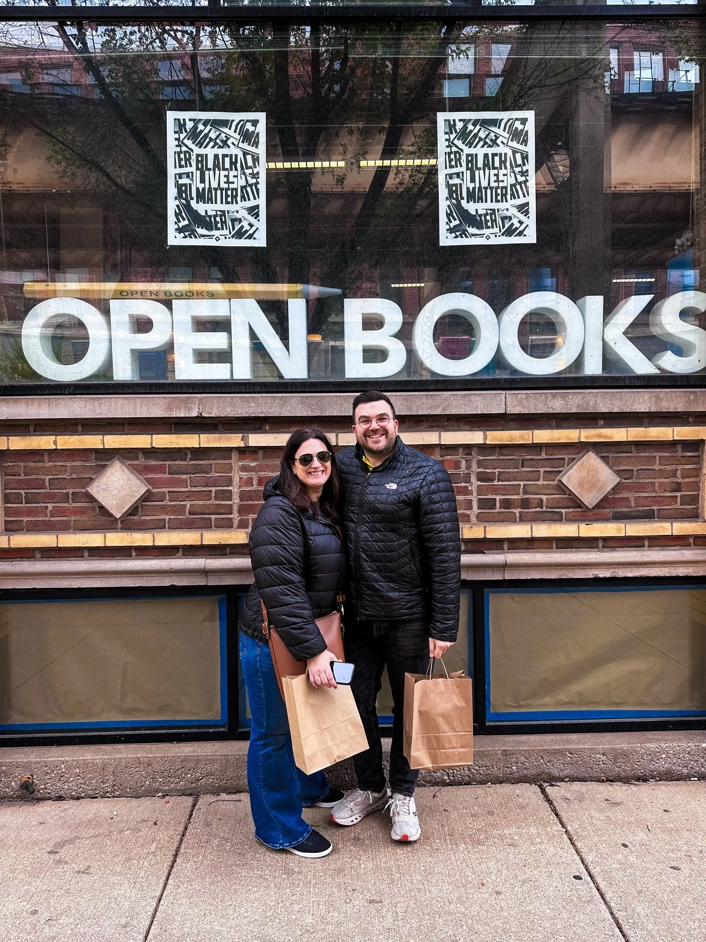 Celebrated #IndieBookstoreDay with @bostonbookfanatic in a city that neither of us call home - Chicago! It was a lowkey day with visits to @openbookschicago and @unabridgedbooks, thanks for the recs y&rsquo;all! Still managed to do some damage, so sw