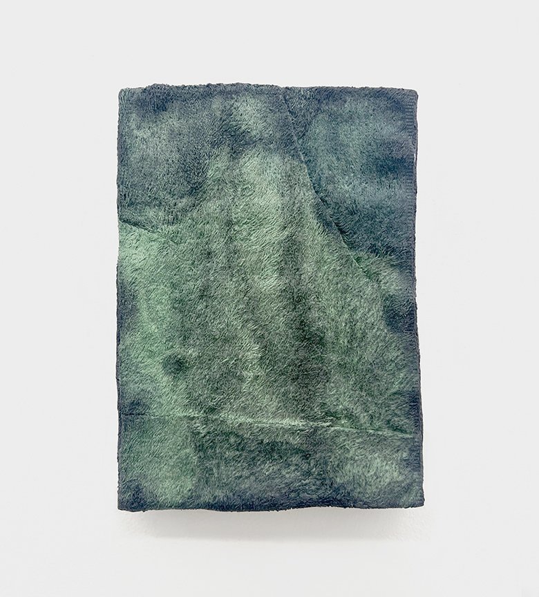 Sandra Ono, Untitled (2302), 2023, towels, acrylic, and seashells, 9.5 × 7 × 2 in, courtesy of the artist