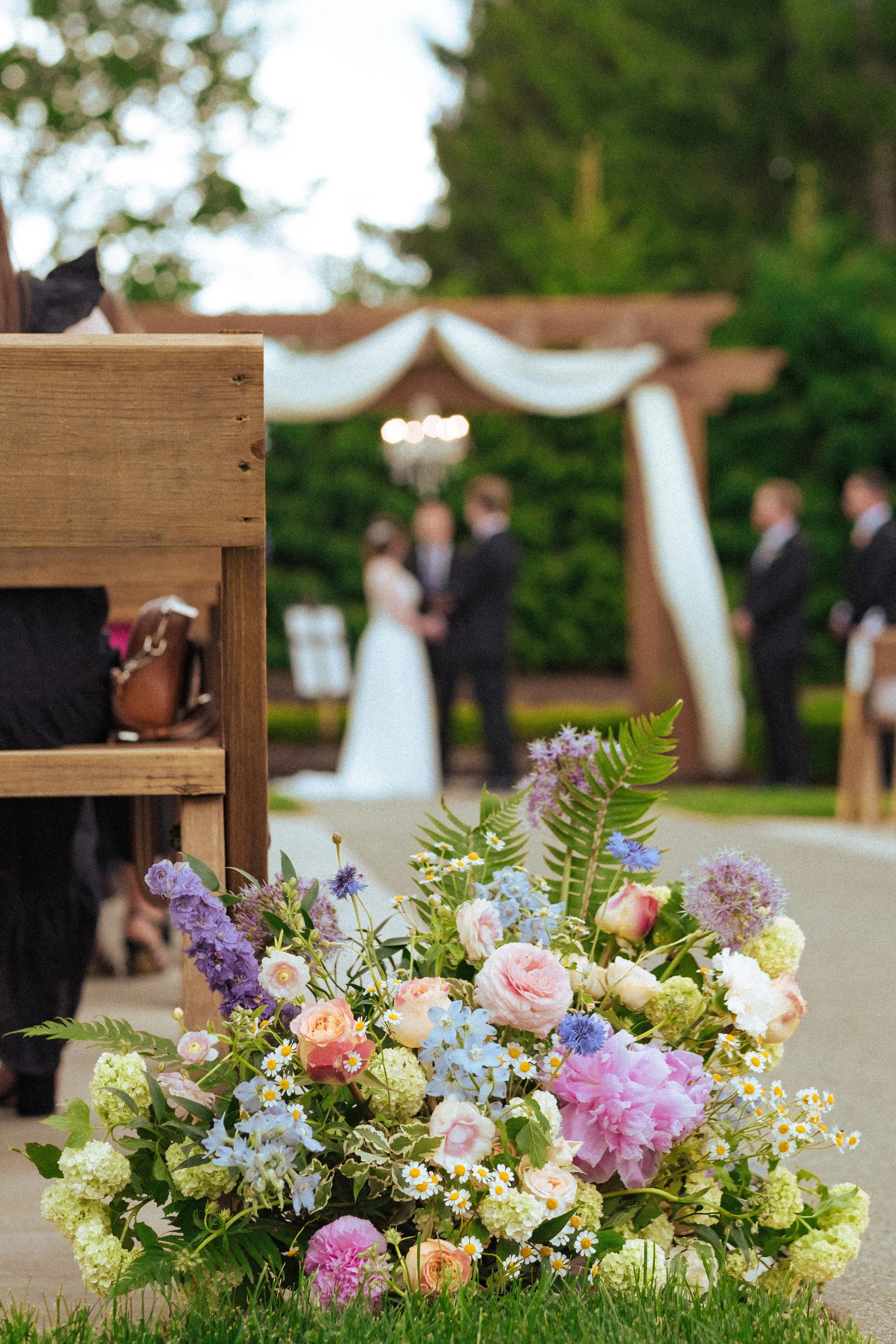 Organic &amp; Wild Spring Wedding