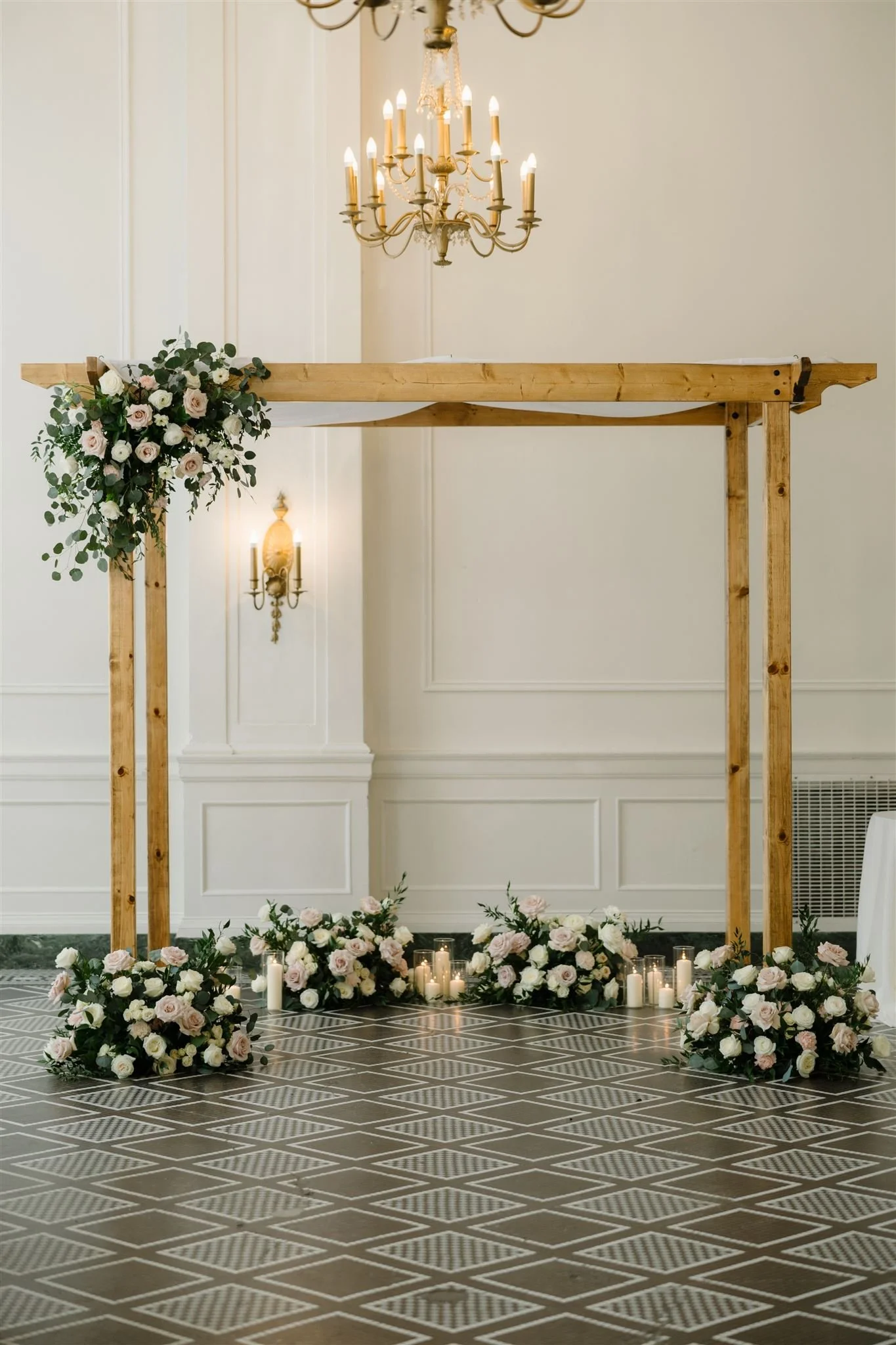 Photo by Alexis Frankovitch 