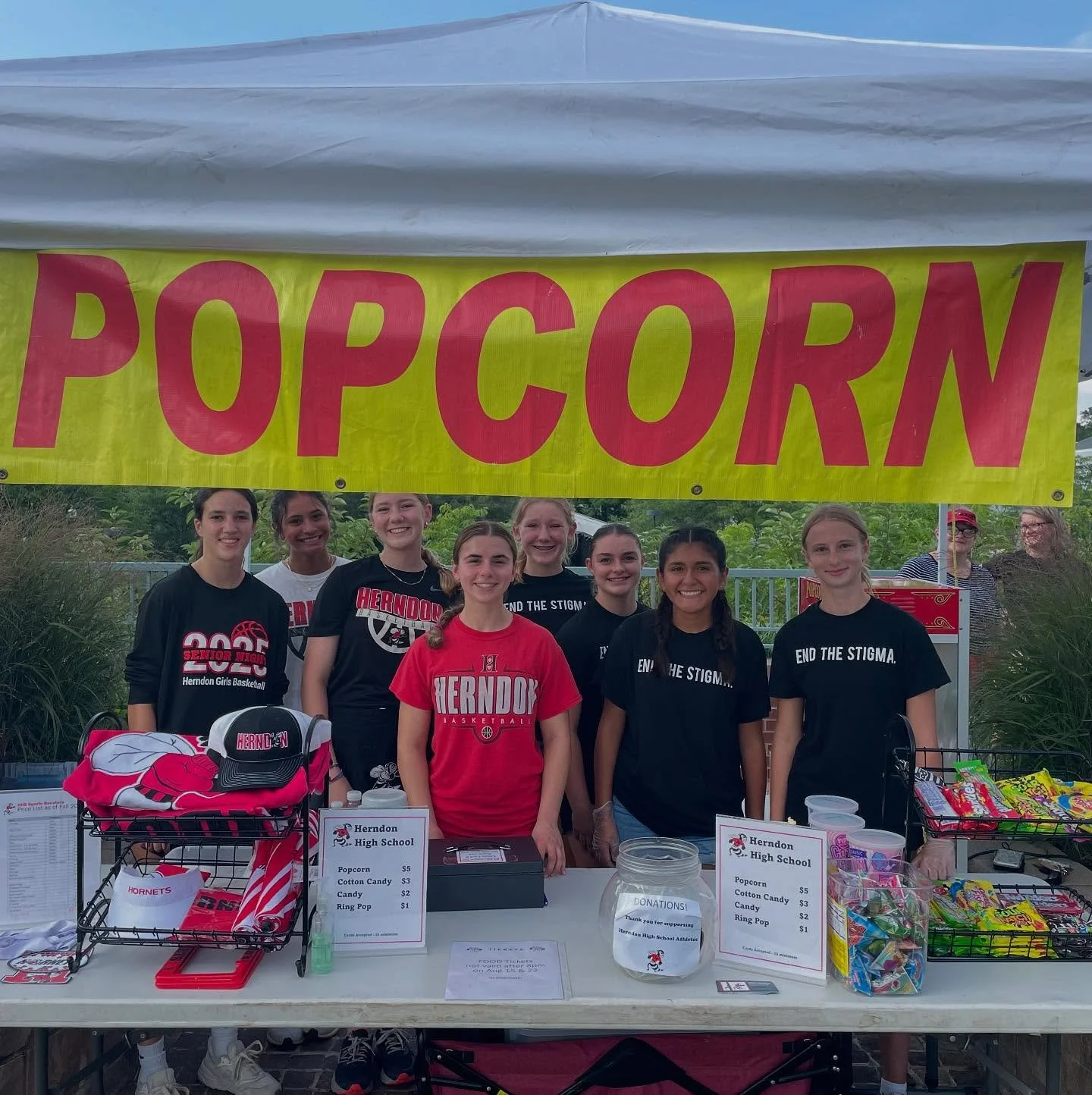 Come out to @herndonrocks tonight to support HHS girls basketball at the popcorn stand! @herndon_gbb