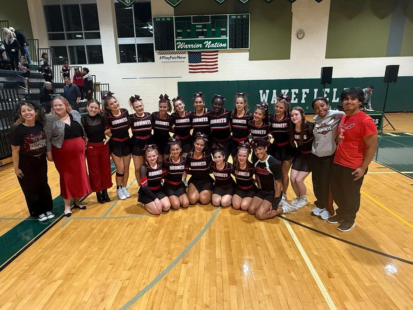 Herndon Varsity Cheer Squad placed 2nd at the Liberty District Championship. Qualifying them for next weekend Regional Competition! Well done TEAM HORNETS ❤️🖤❤️🖤