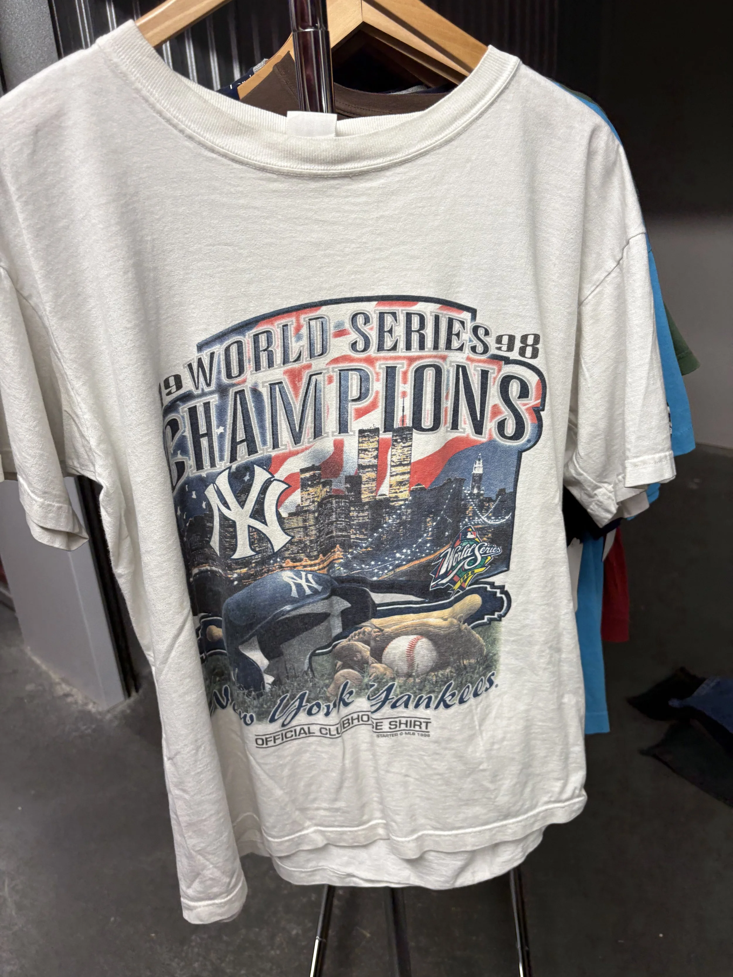 1998_Yankees_Champions_Shirt.jpg