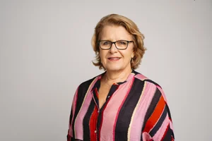 Julie Sutherland