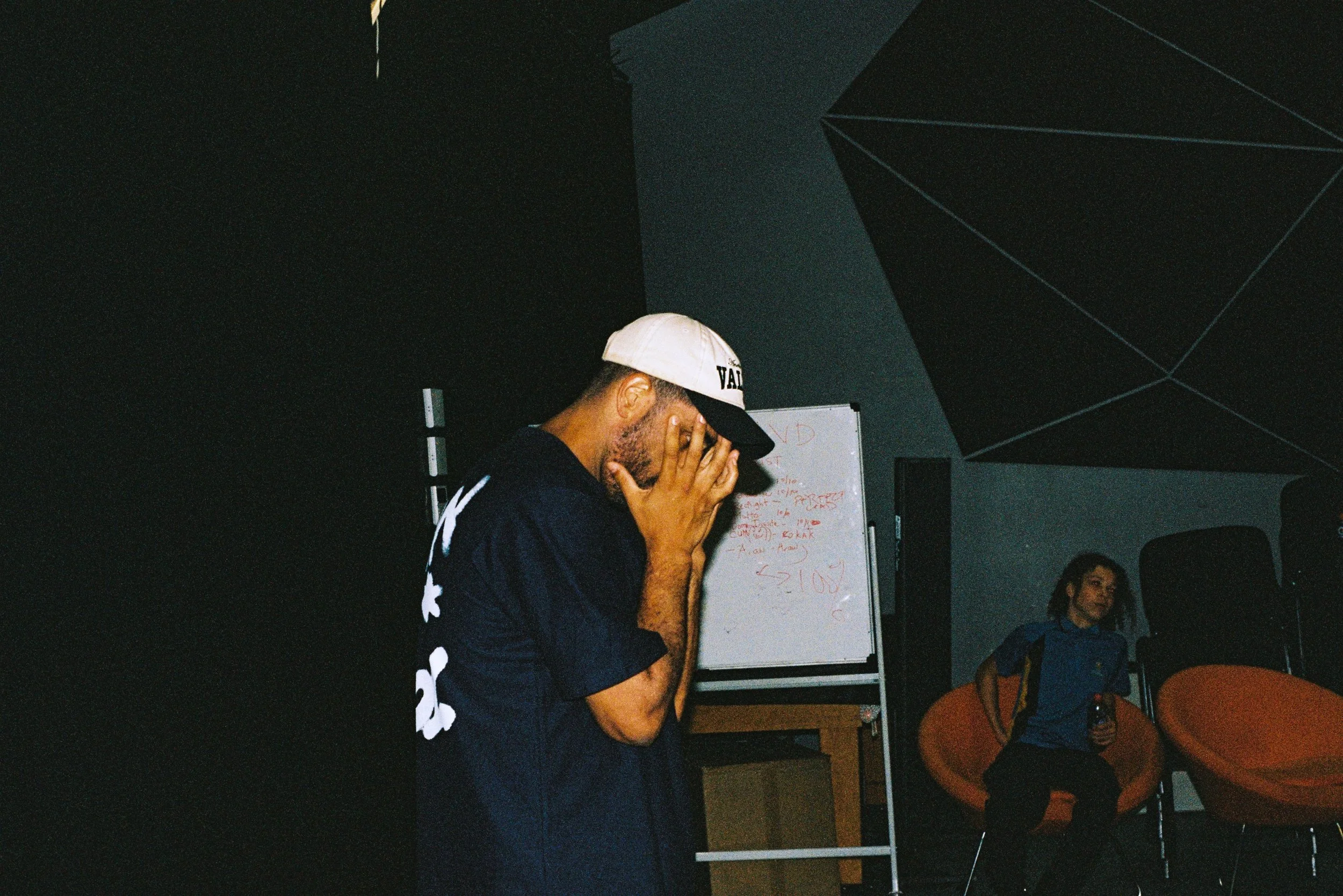 000057-2.jpg
