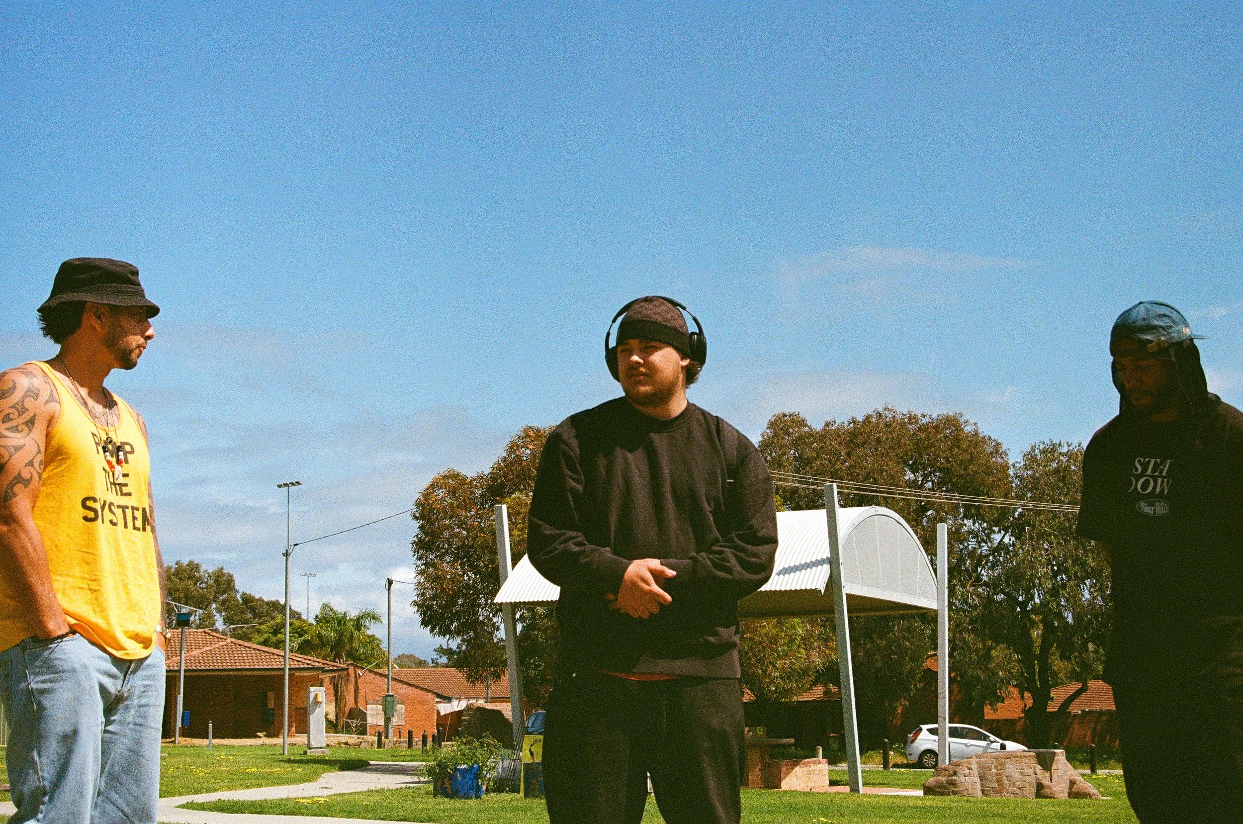 Represent - (P) 000040350007.jpg