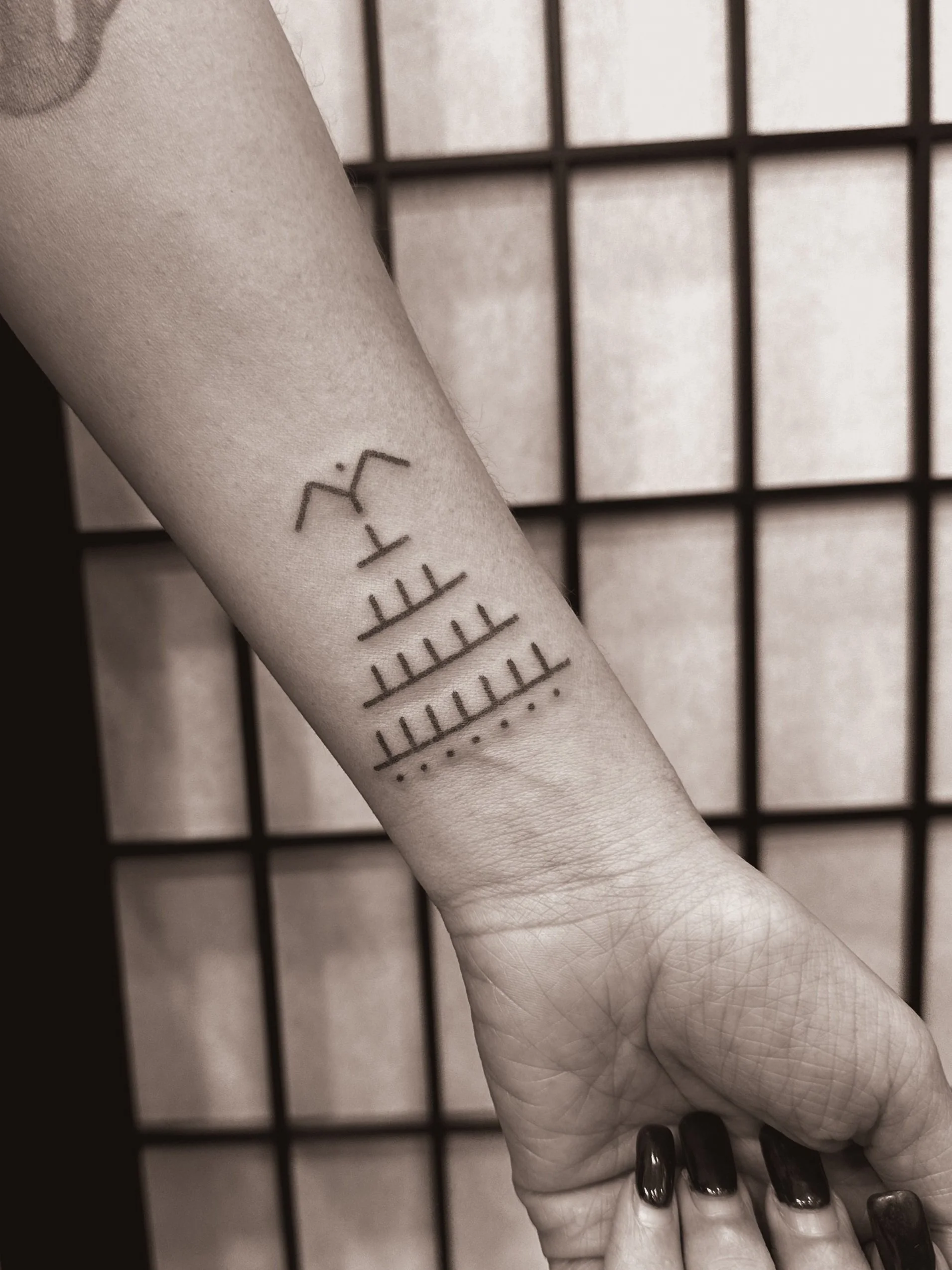 jurrah clarita handpoked contemporary filipino batek / batok / tatak sydney