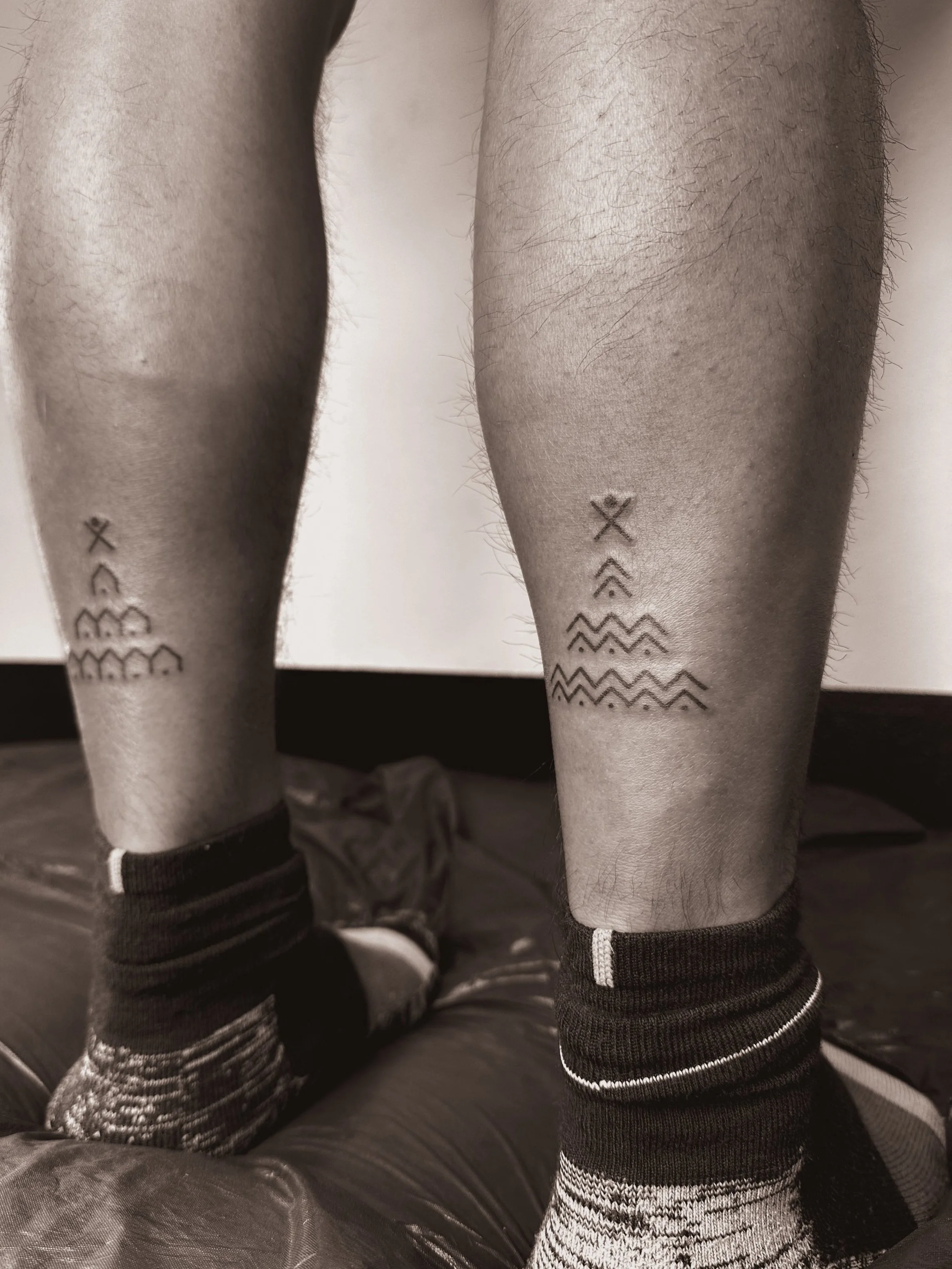 jurrah clarita handpoked contemporary filipino batek / batok / tatak markings sydney