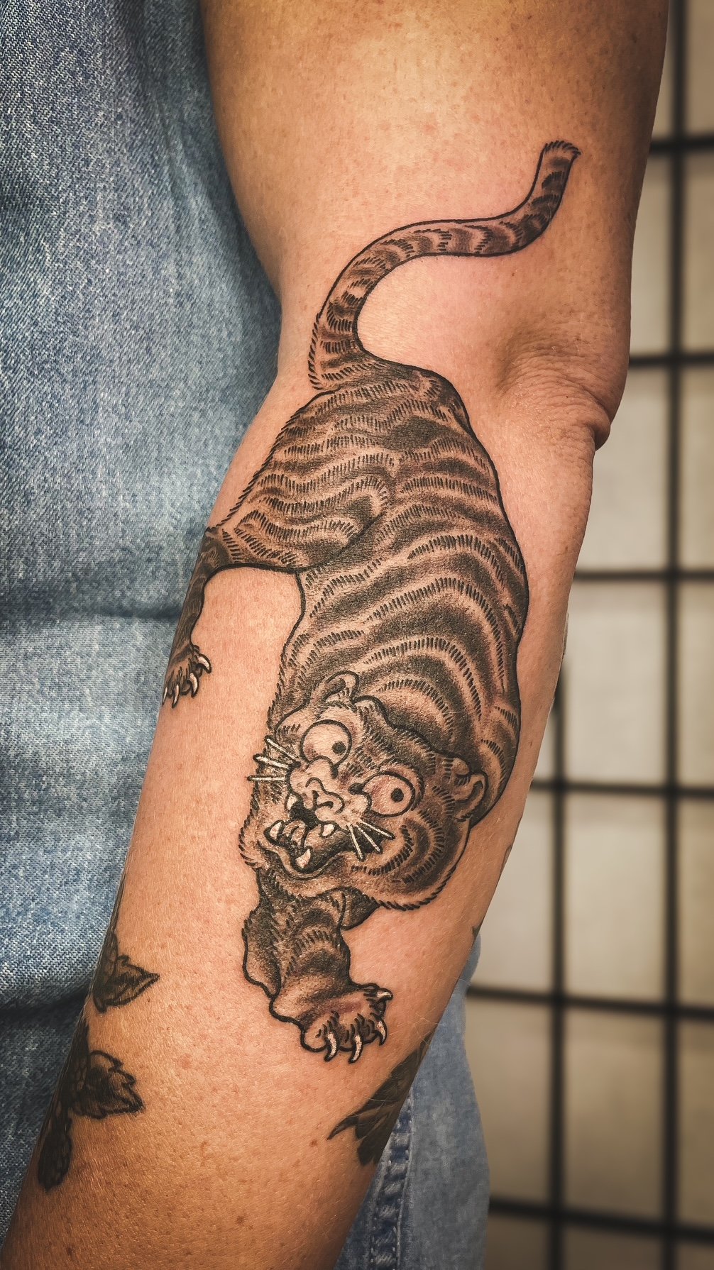 nikita williams contemporary japanese fine line black and grey tattoo sydney