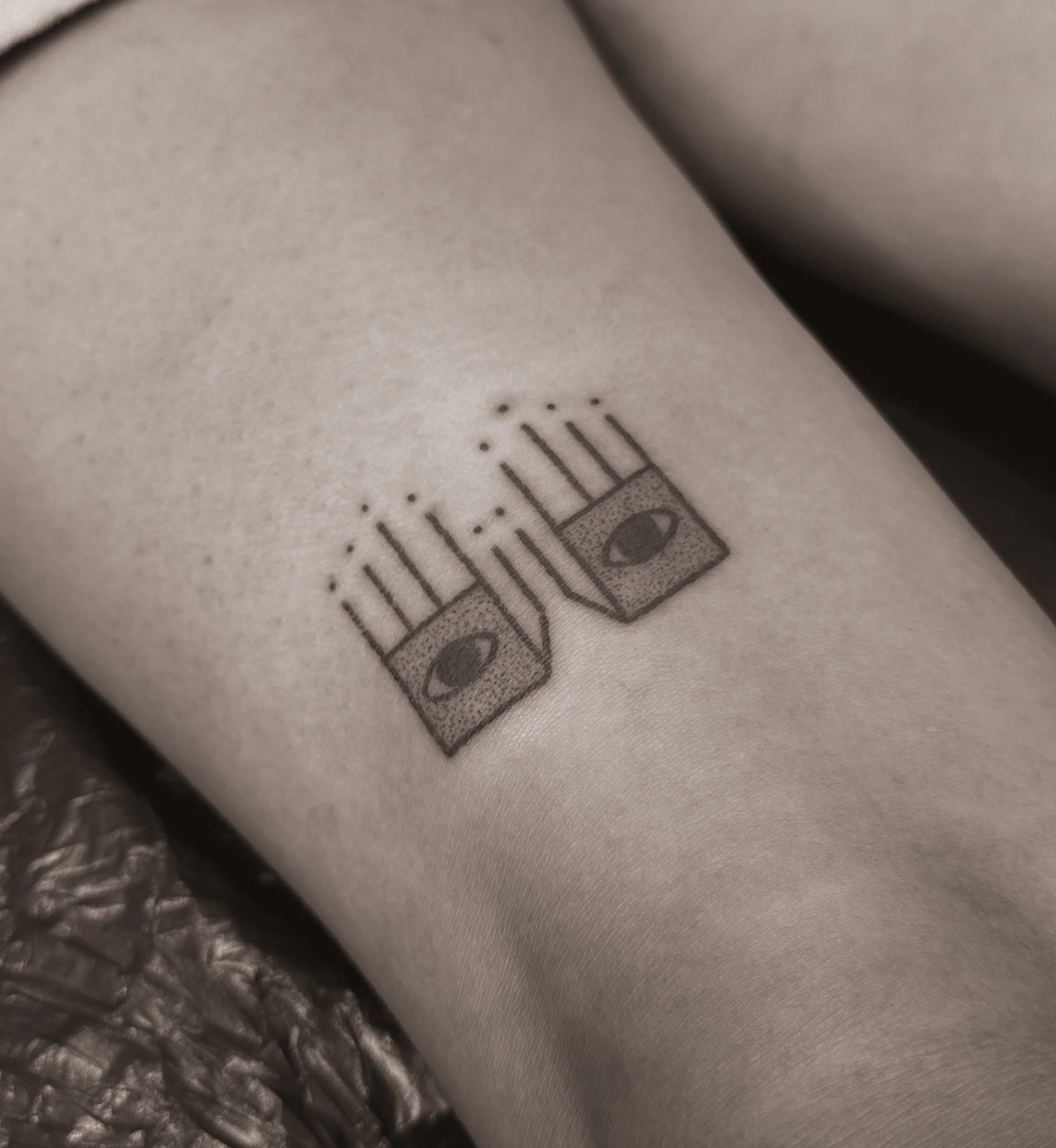 jurrah clarita handpoked tattoos sydney