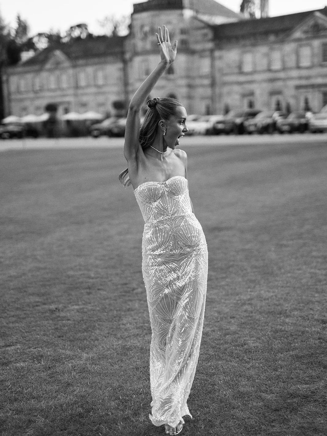 E&amp;H welcome party 🤍

Venue @grantleyhall_
Makeup @katiedaisy
Hair @georgecurranhair
Film @tynegate_films
Photography @thomasjphotographyuk
Florist @fionafleurstudio
Dress @eliesaabbridal

#grantleyhall #northyorkshire #luxurywedding #weddingdesi