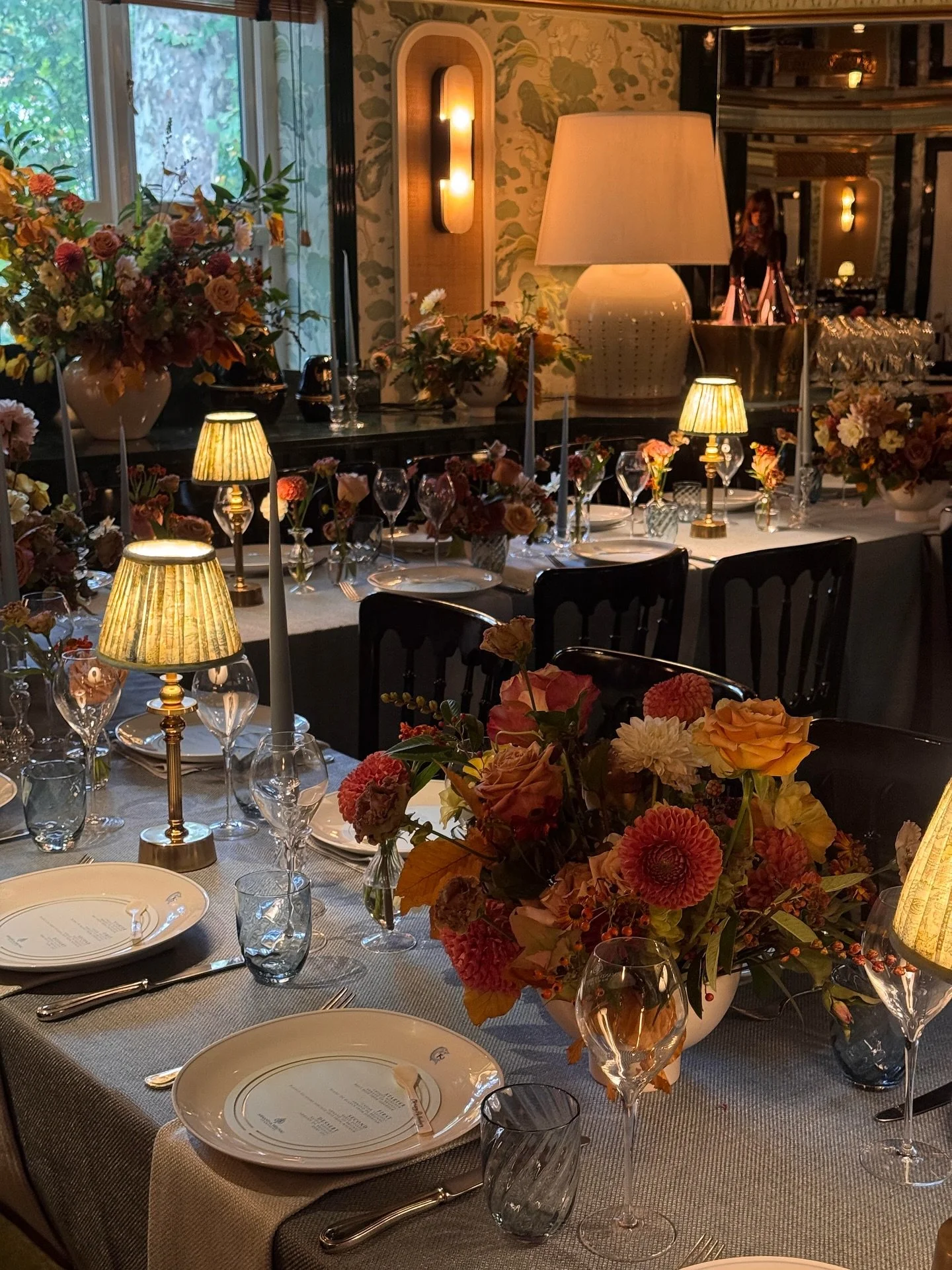 When Champagne and Caviar are combined, it&rsquo;s always going to be a great night!

#intimatedinner #luxurybrands #brandexperience #eventdesign #luxuryevents #privateevent #brandstorytelling #londoneventplanner