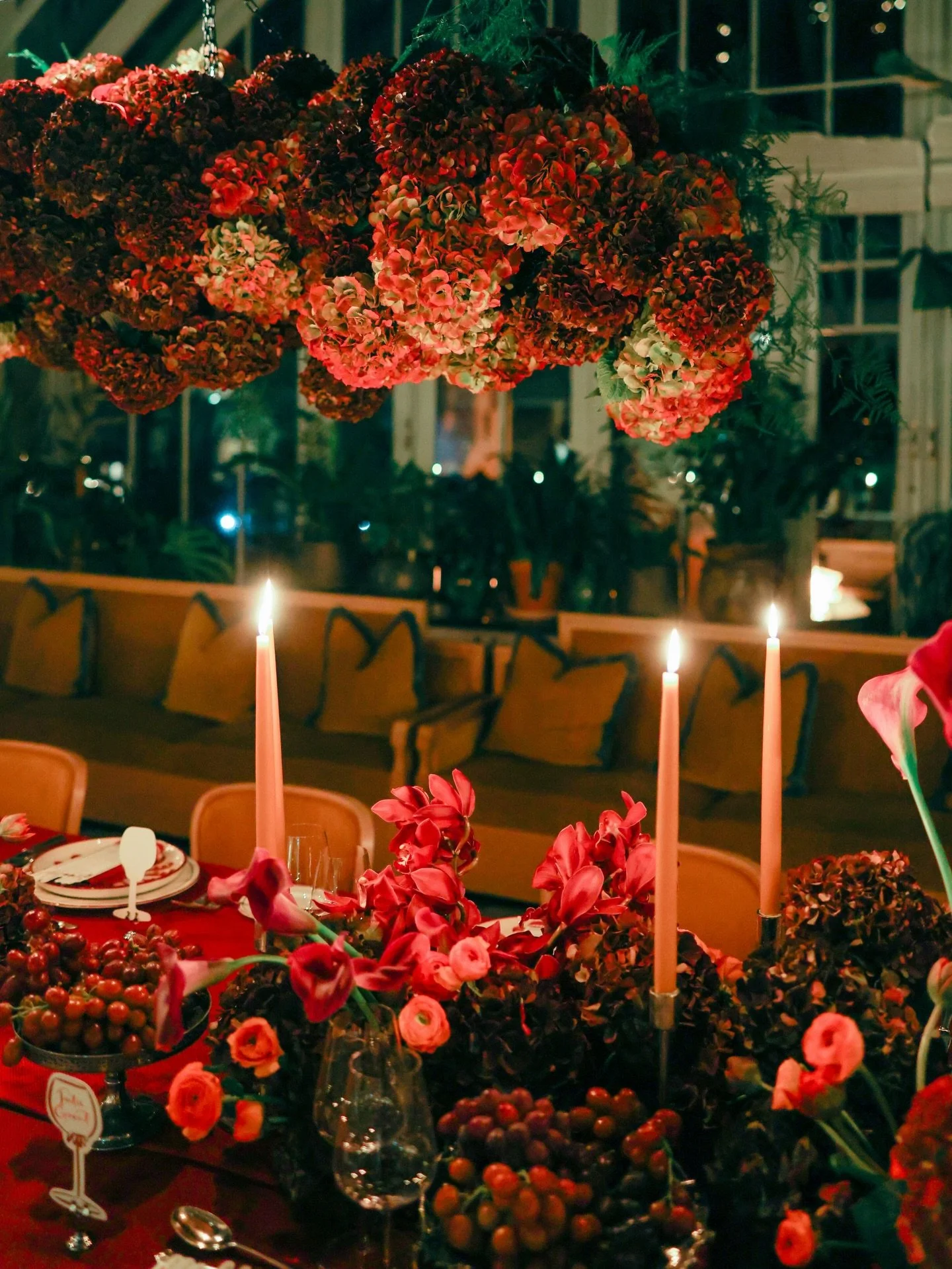 Design for a beautiful, bespoke, Sassicaia tasting dinner at Estelle Manor 🍷 

Flowers: @april_rose_flowers 
Photographer: @poppycarterportraits