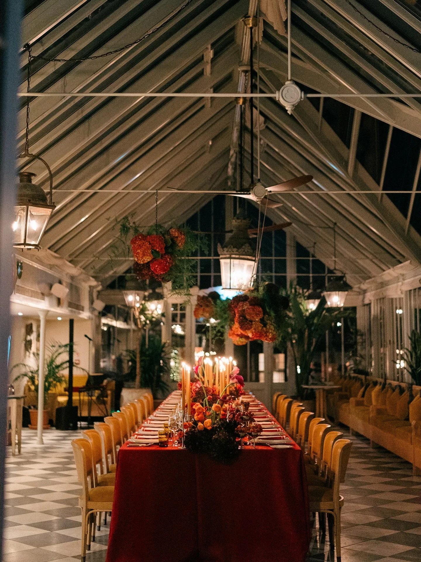 Guests gathered beneath glass and stars for an intimate Sassicaia dinner at Estelle Manor, where Tuscan elegance met the magic of a wintery glasshouse. 

Candlelight flickered against glass panes, seasonal plates were served course by course, and eac
