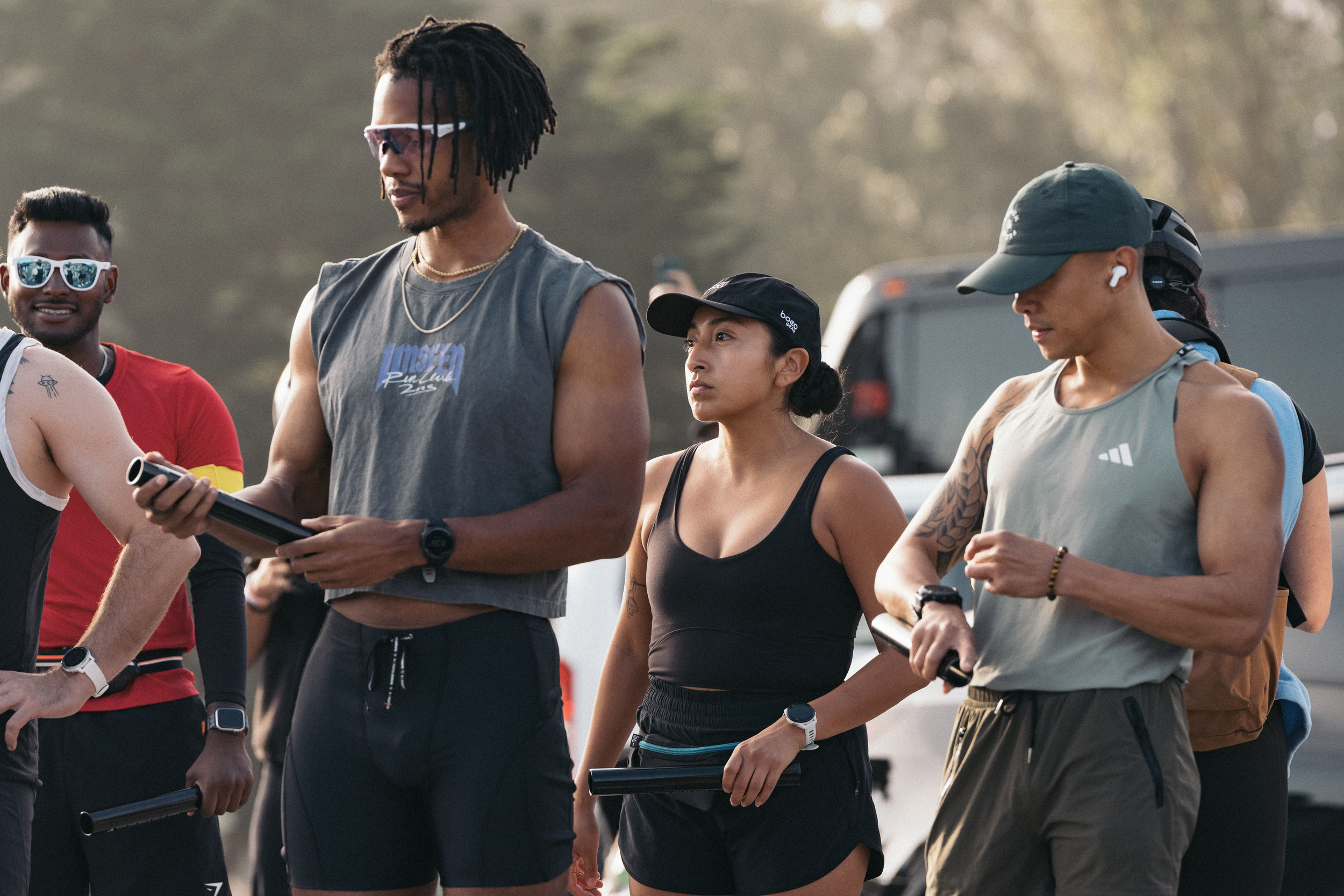 adidas_Run the Gold-16.png