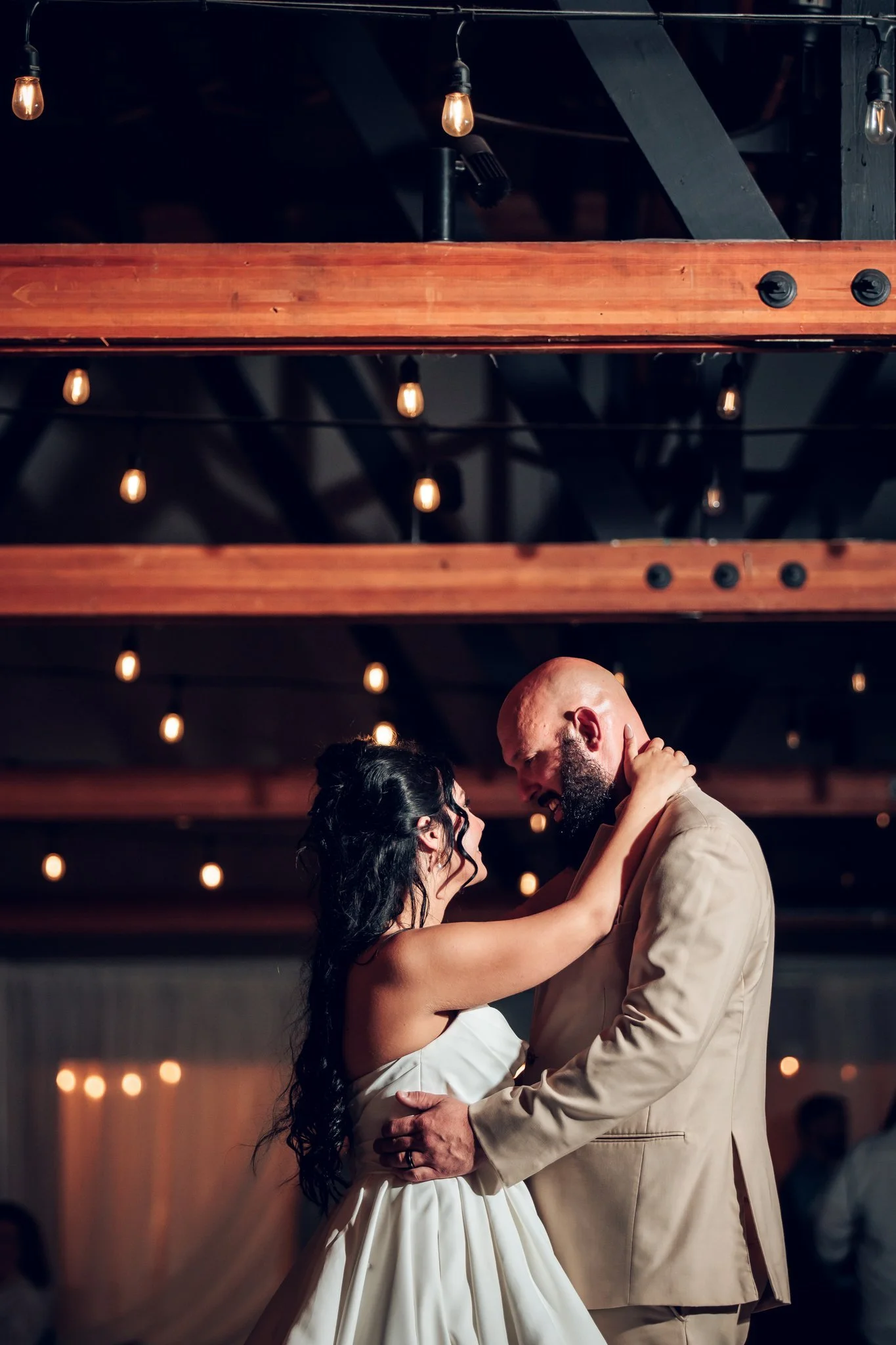 26-joyful-wedding-reception-southeast-missouri.jpg