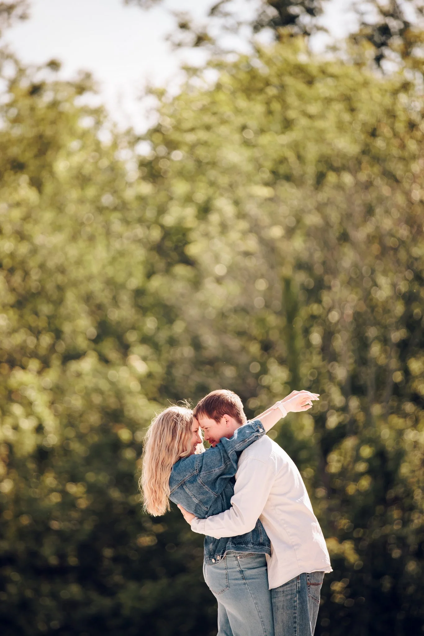 03-country-engagement-session-frohna-missouri.jpg