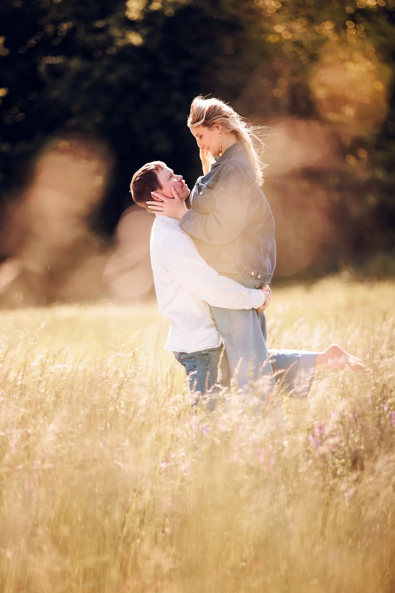 08-couple-engagement-portraits-cape-girardeau-mo.jpg
