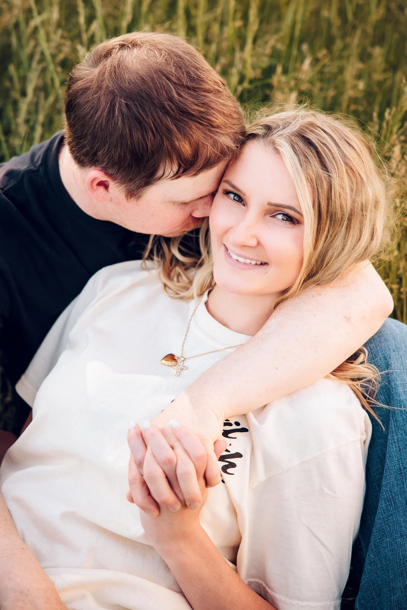 36-golden-hour-engagement-photos-cape-girardeau.jpg