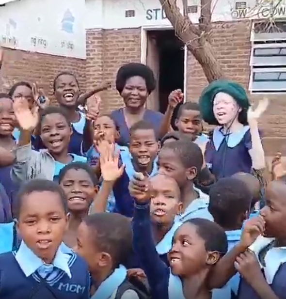 Eneless Banda - Coming Full Circle