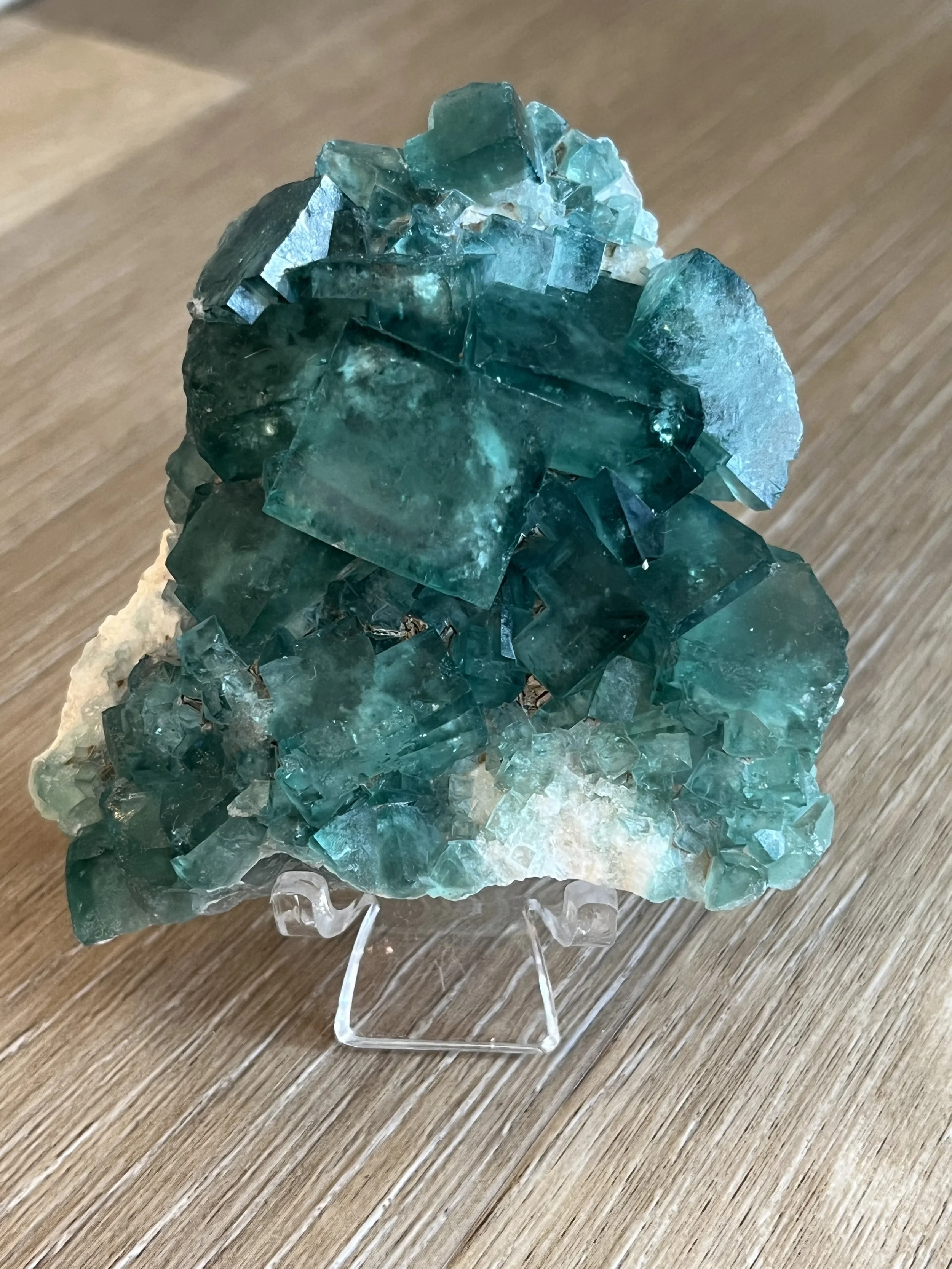 La_lumiere_dalcyone_fluorite_verte_136g (2).jpg