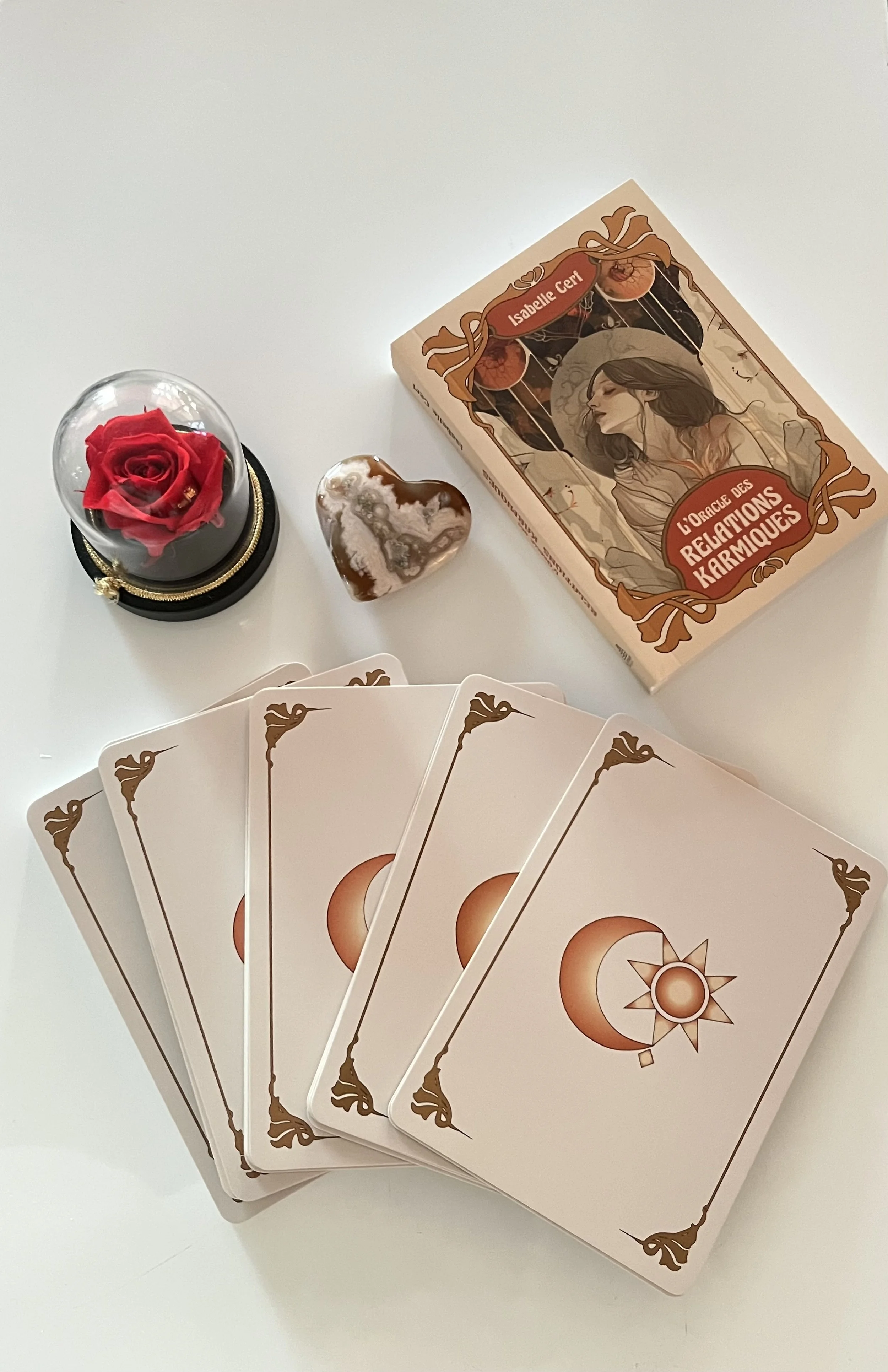 La_lumiere_dalcyone_oracle_relations_karmiques_isabelle_cerf (1).jpg