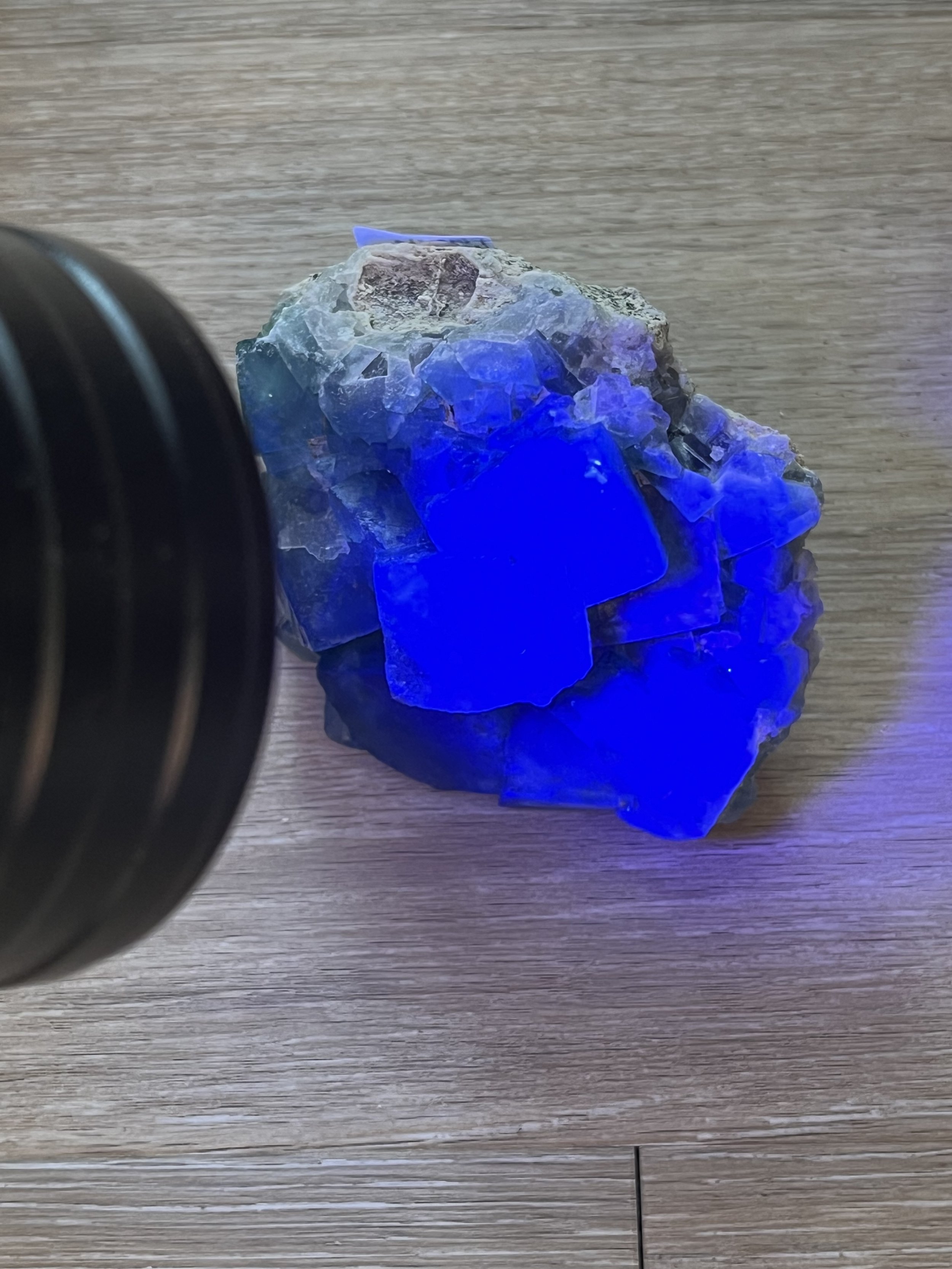 La_lumiere_dalcyone_fluorite_verte_221g (4).jpg