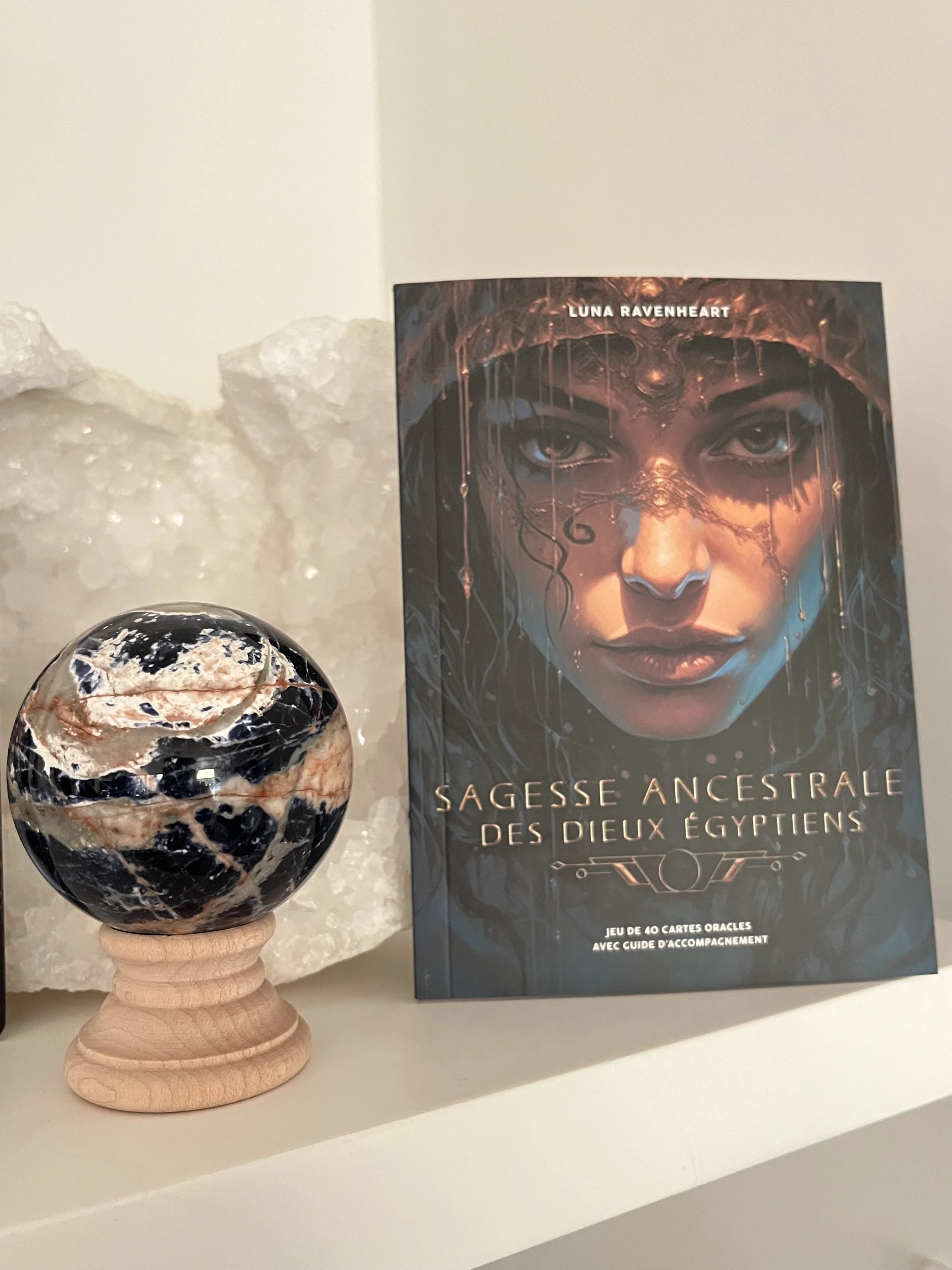 La_lumiere_dalcyone_sagesse_ancestrale_dieux_egyptiens_luna_ravenheart (1).jpg