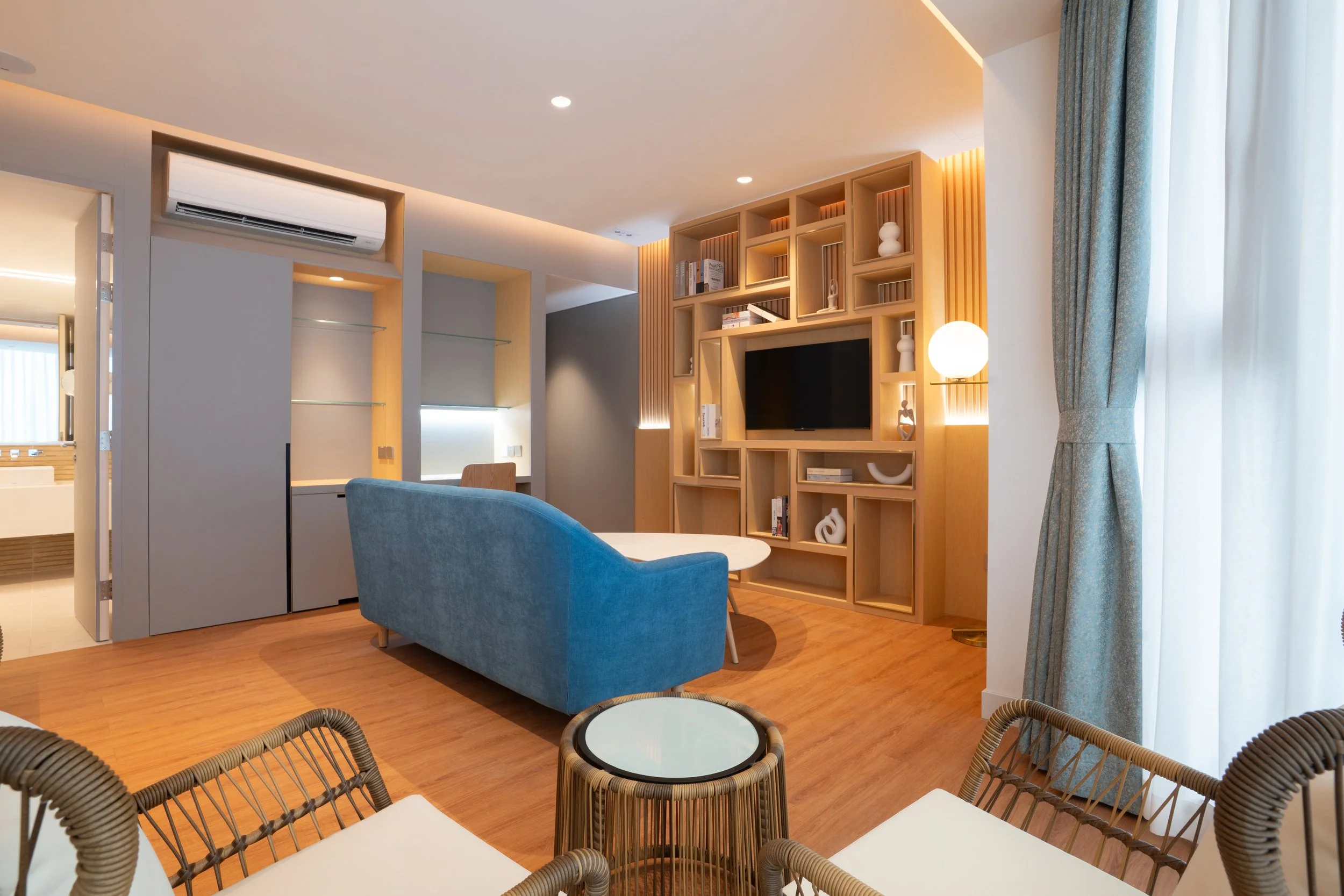 標準海景房(1001) - 無露台 4 (有擺設).jpg