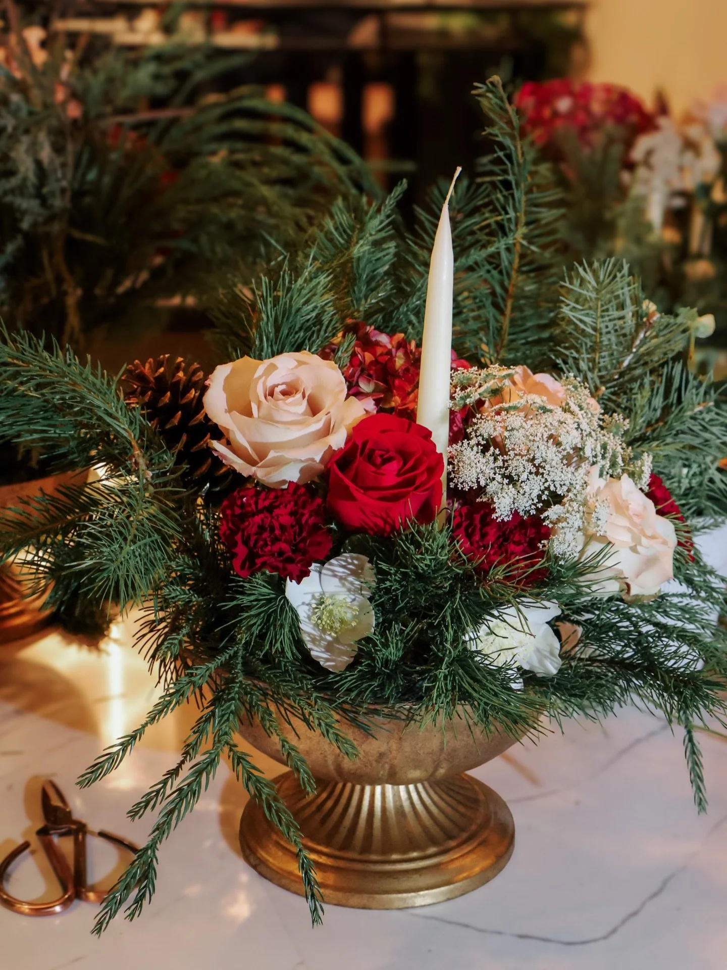 Certain moments deserve to be savored ✨

Our Christmas floral workshop was one of those special nights &mdash; filled with the warmth of candles, stunning flowers, and meaningful conversations that linger. I'm always grateful for the wonderful people