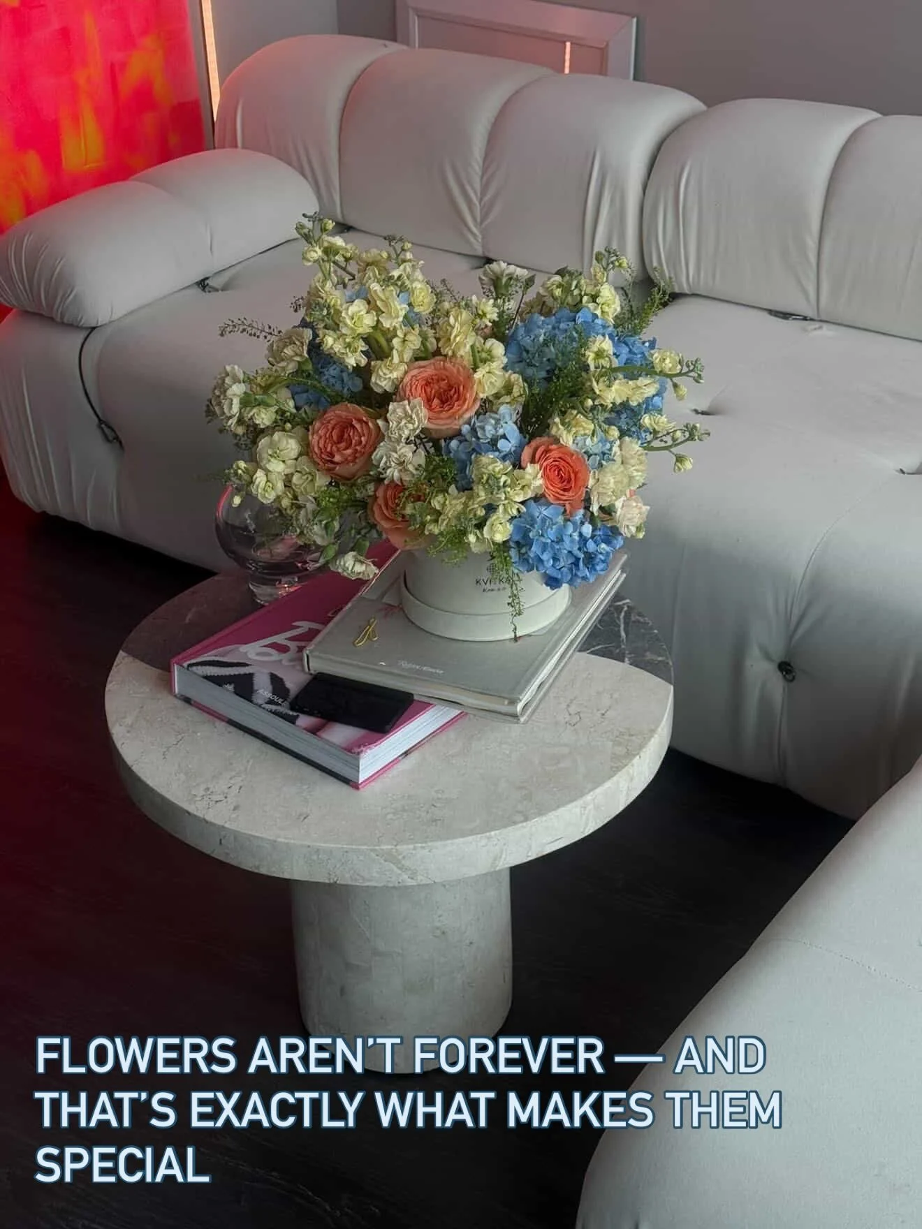 Flowers don&rsquo;t try to last forever🌸
Neither do the most beautiful moments in life.

We don&rsquo;t design for permanence &mdash; we design for feeling.
For that quiet pause when everything looks just right, even if only for a little while.

Bea